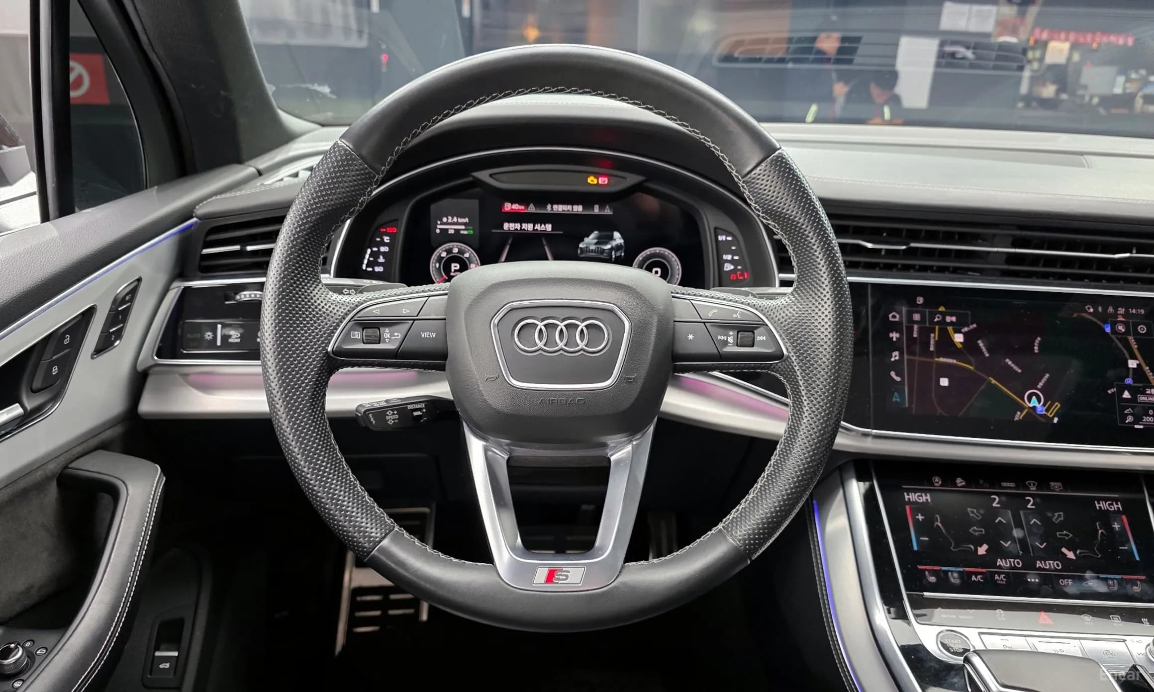 Q7 (4M)