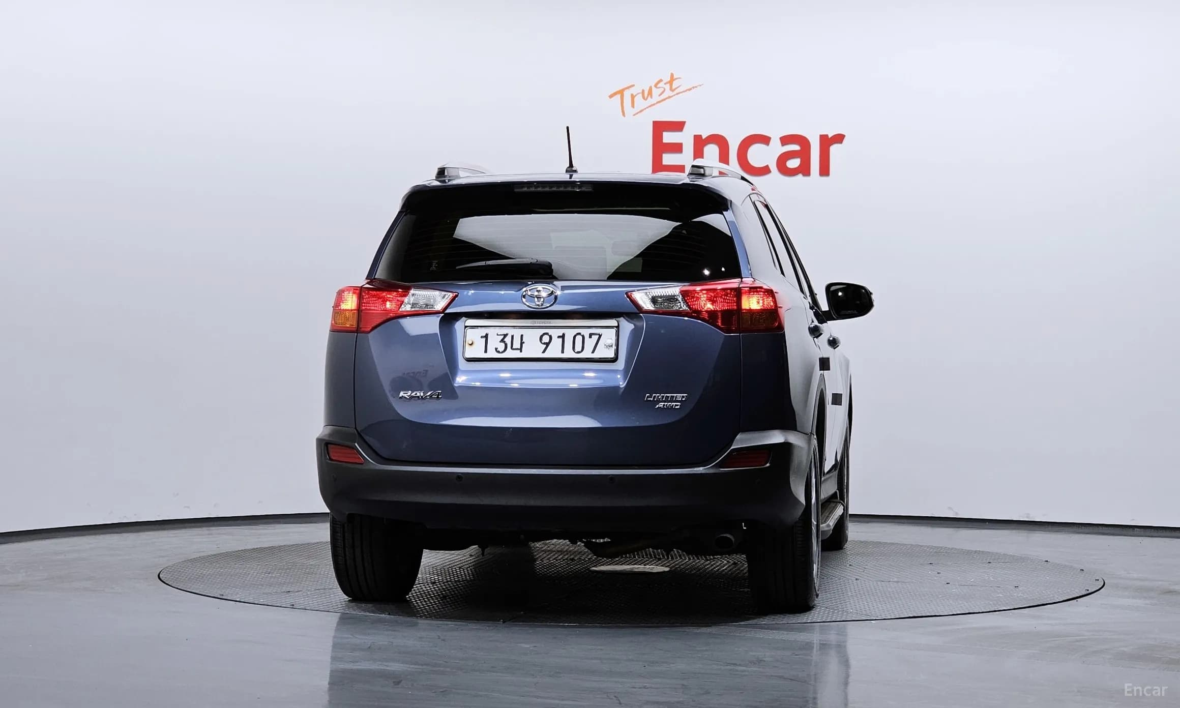 RAV4