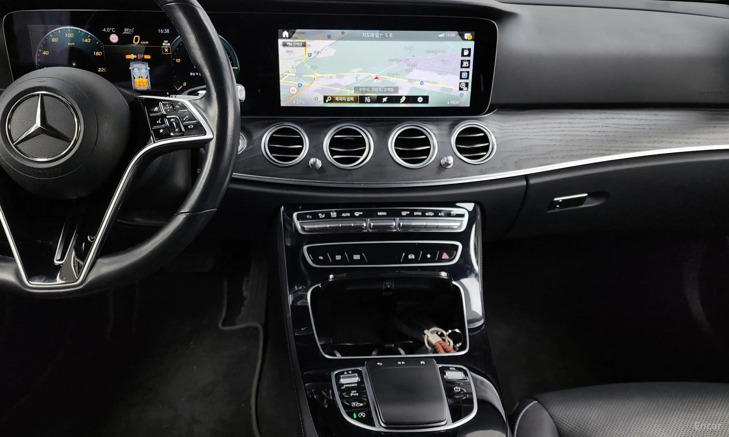 E-Class W213