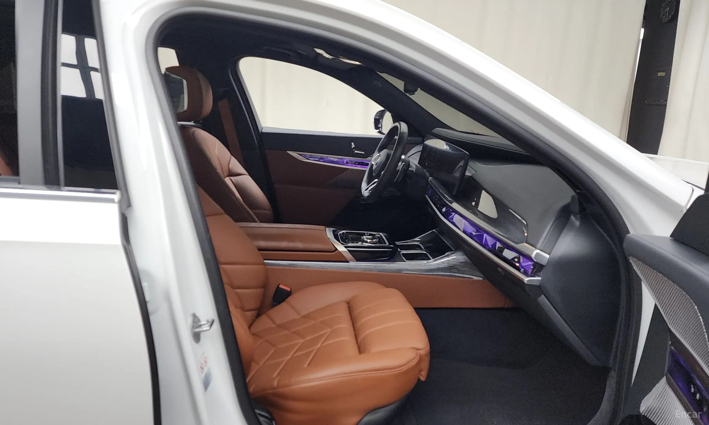 7 Series (G70)