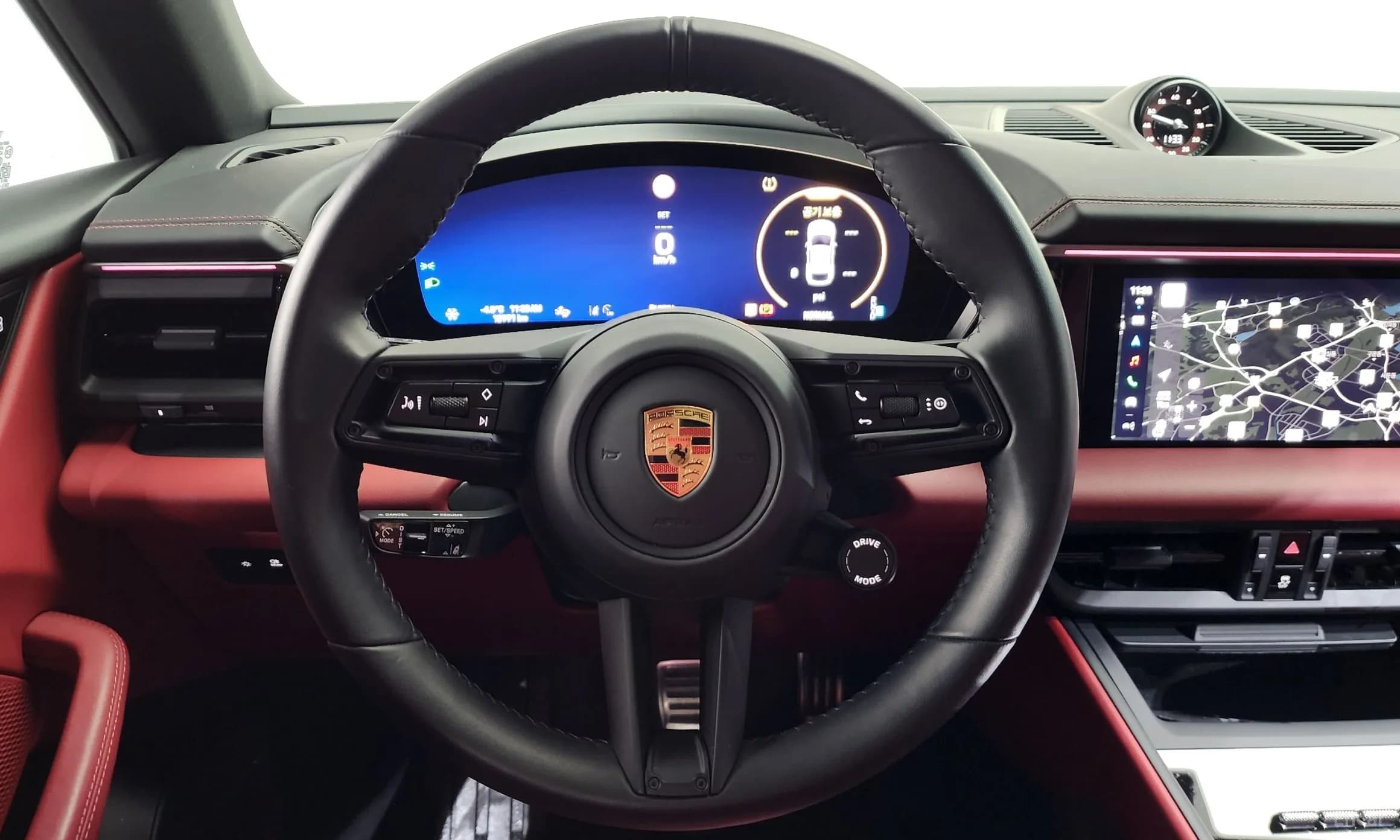 Macan EV