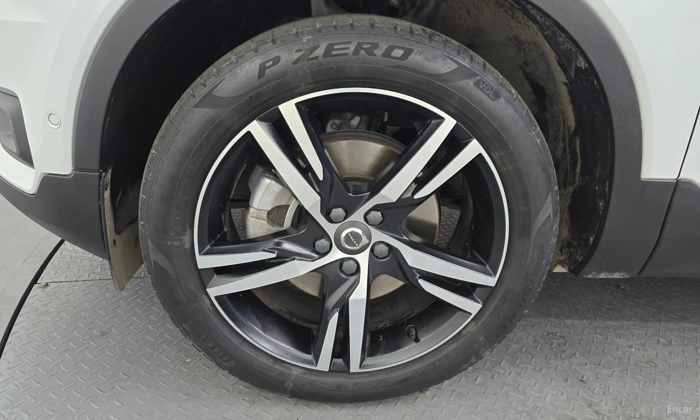 XC40