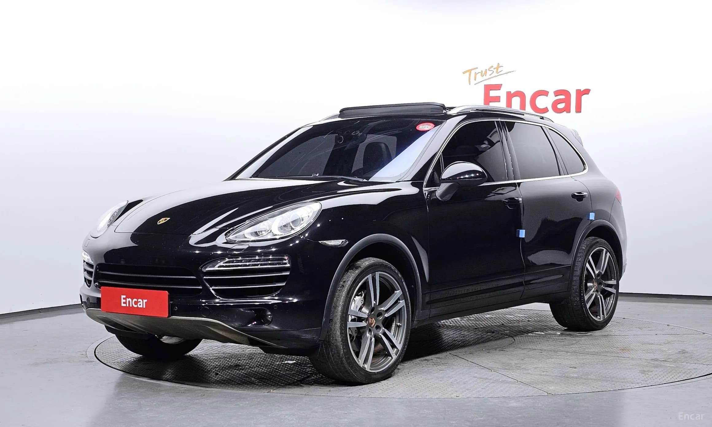 New Cayenne