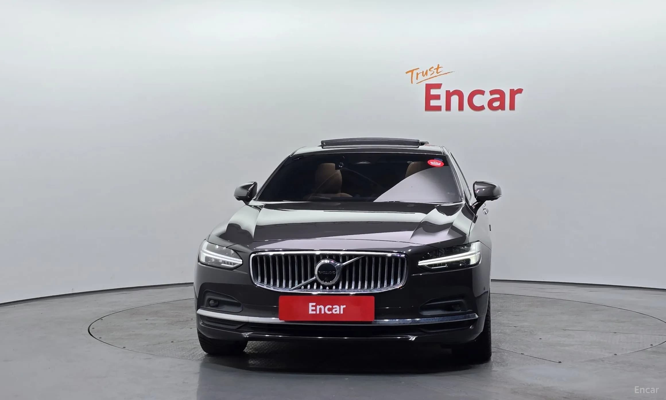 S90