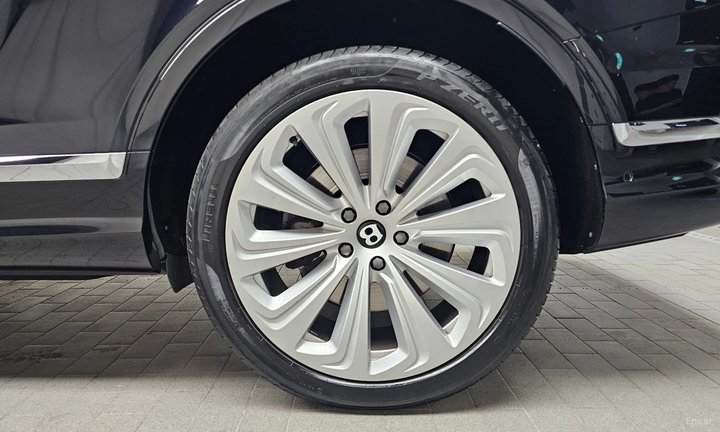 Bentayga