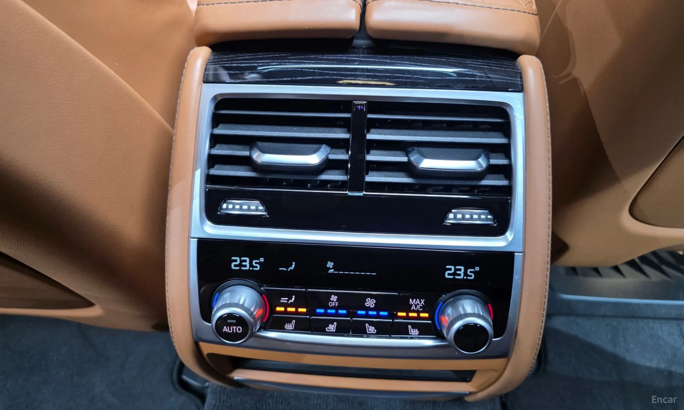 7 Series (G11)
