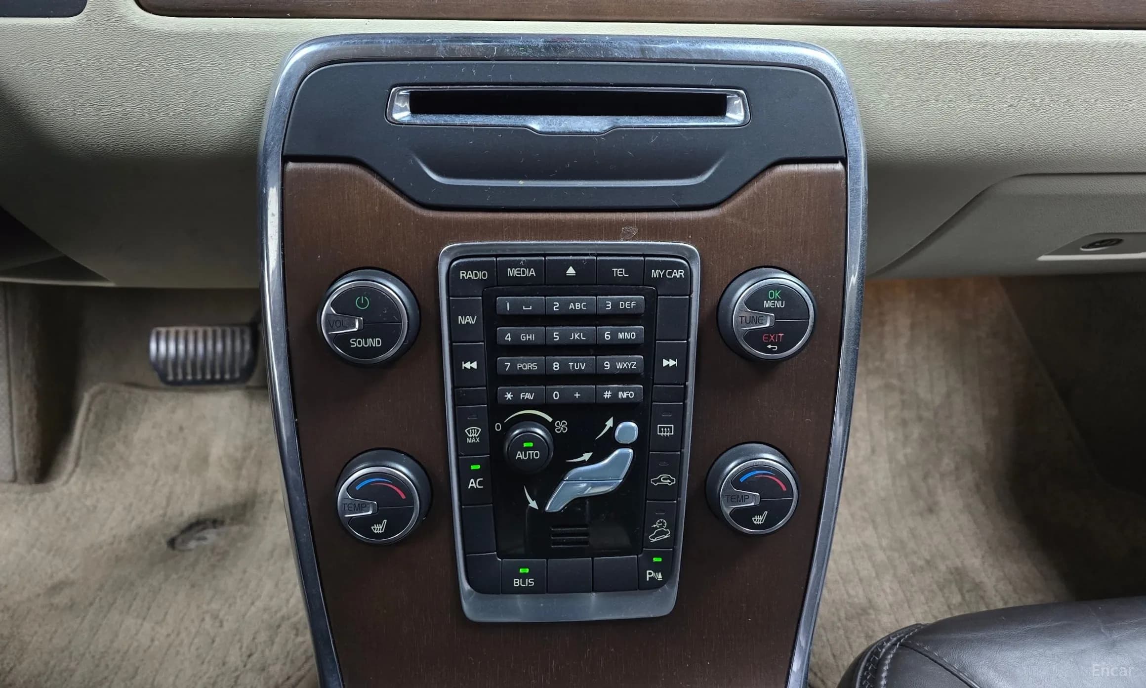 XC70
