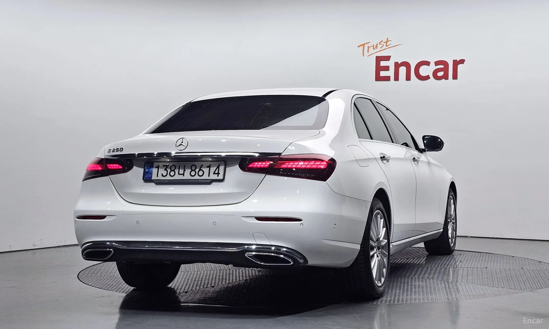 E-Class W213
