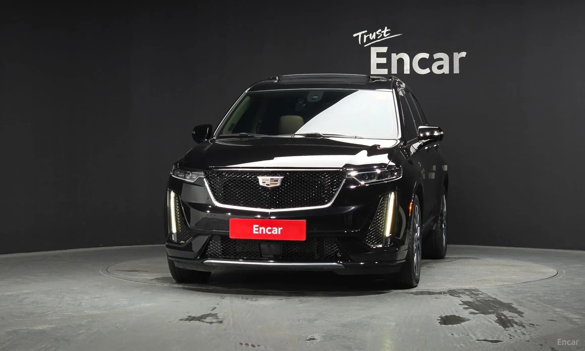 XT6