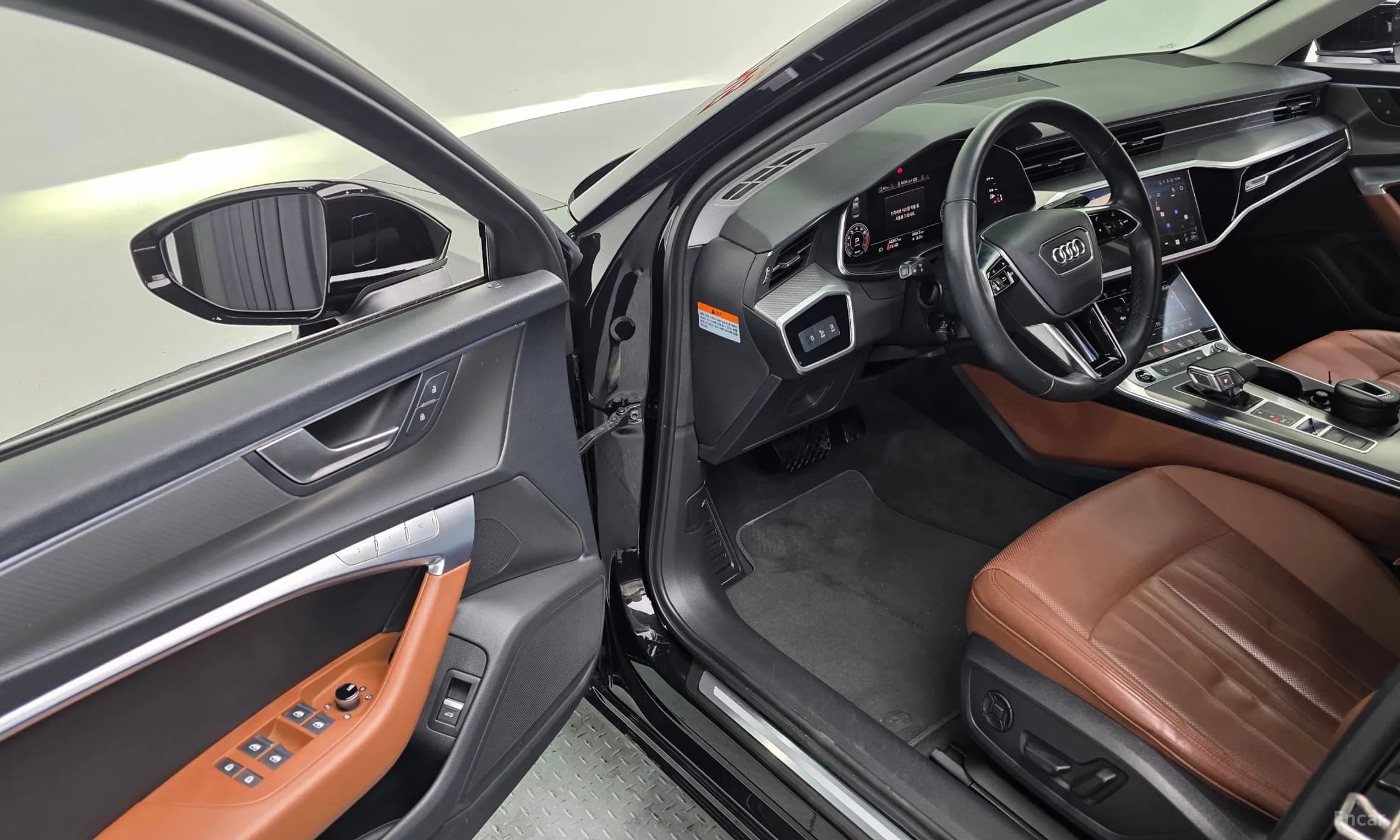 A6 (C8)