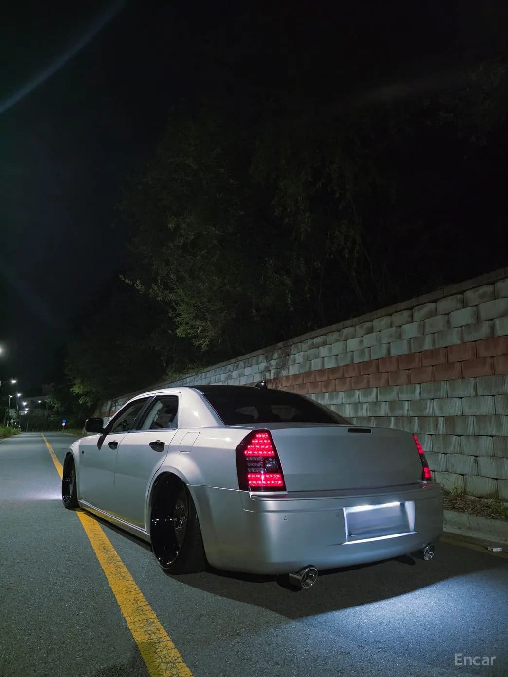 300C