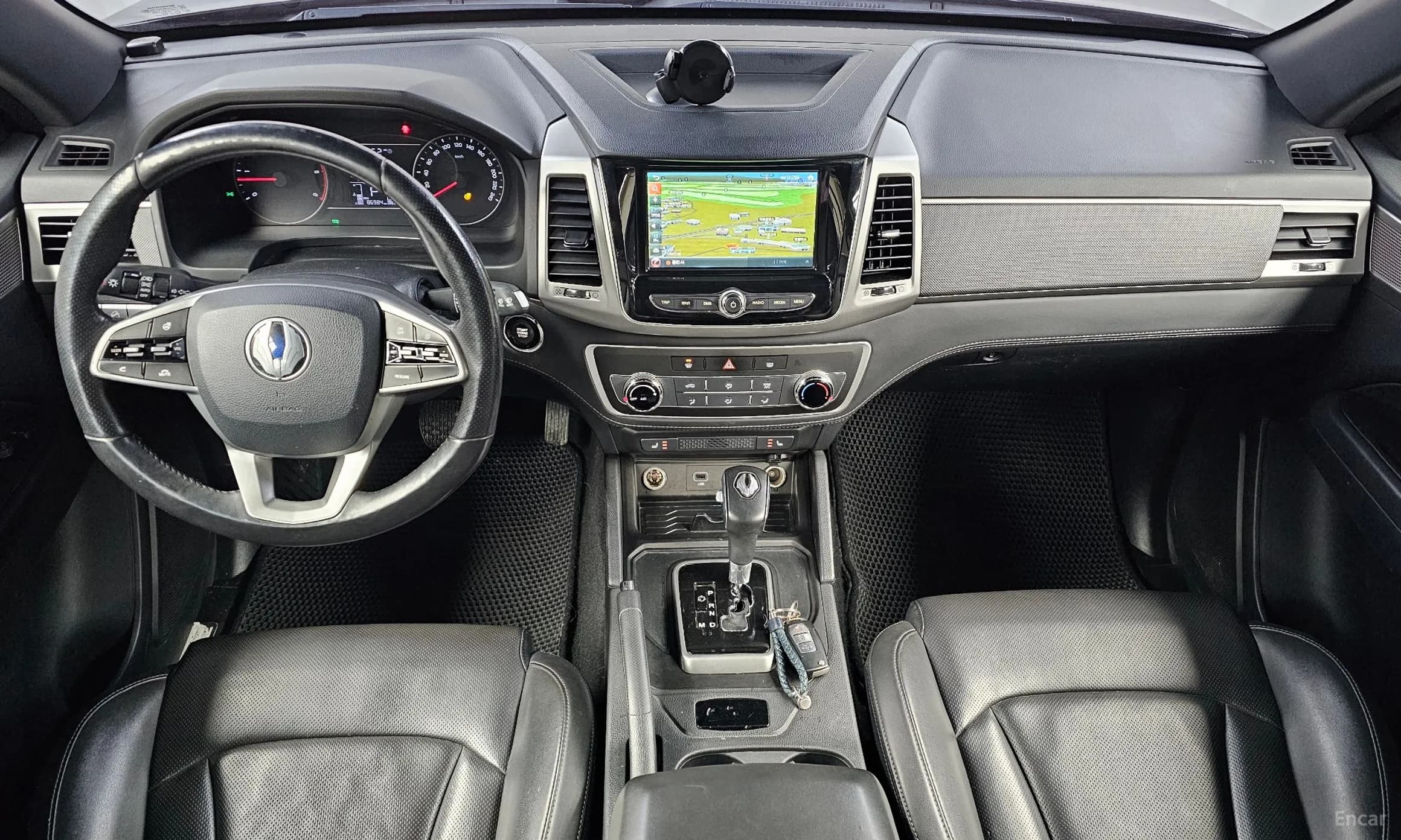 Rexton Sports Khan
