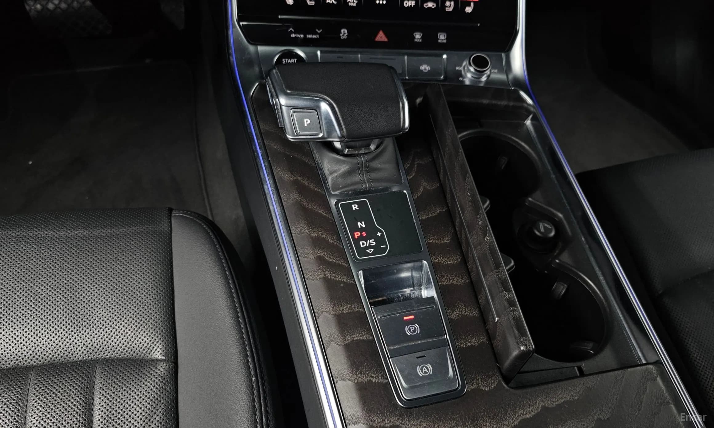 A6 (C8)