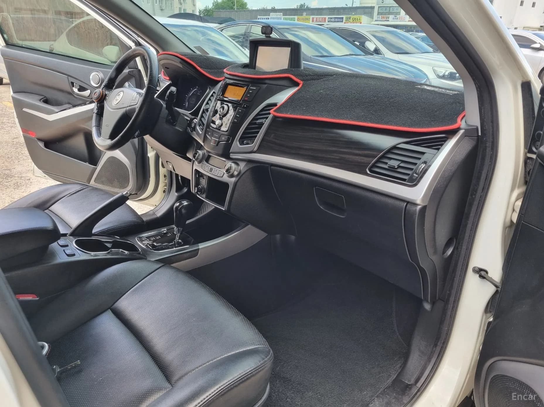 Korando C