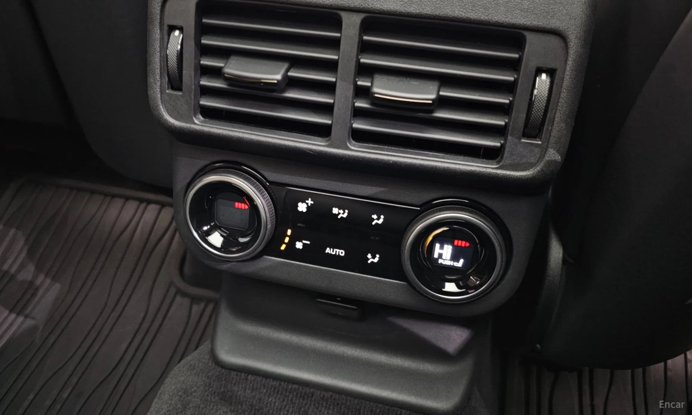 Range Rover Bella