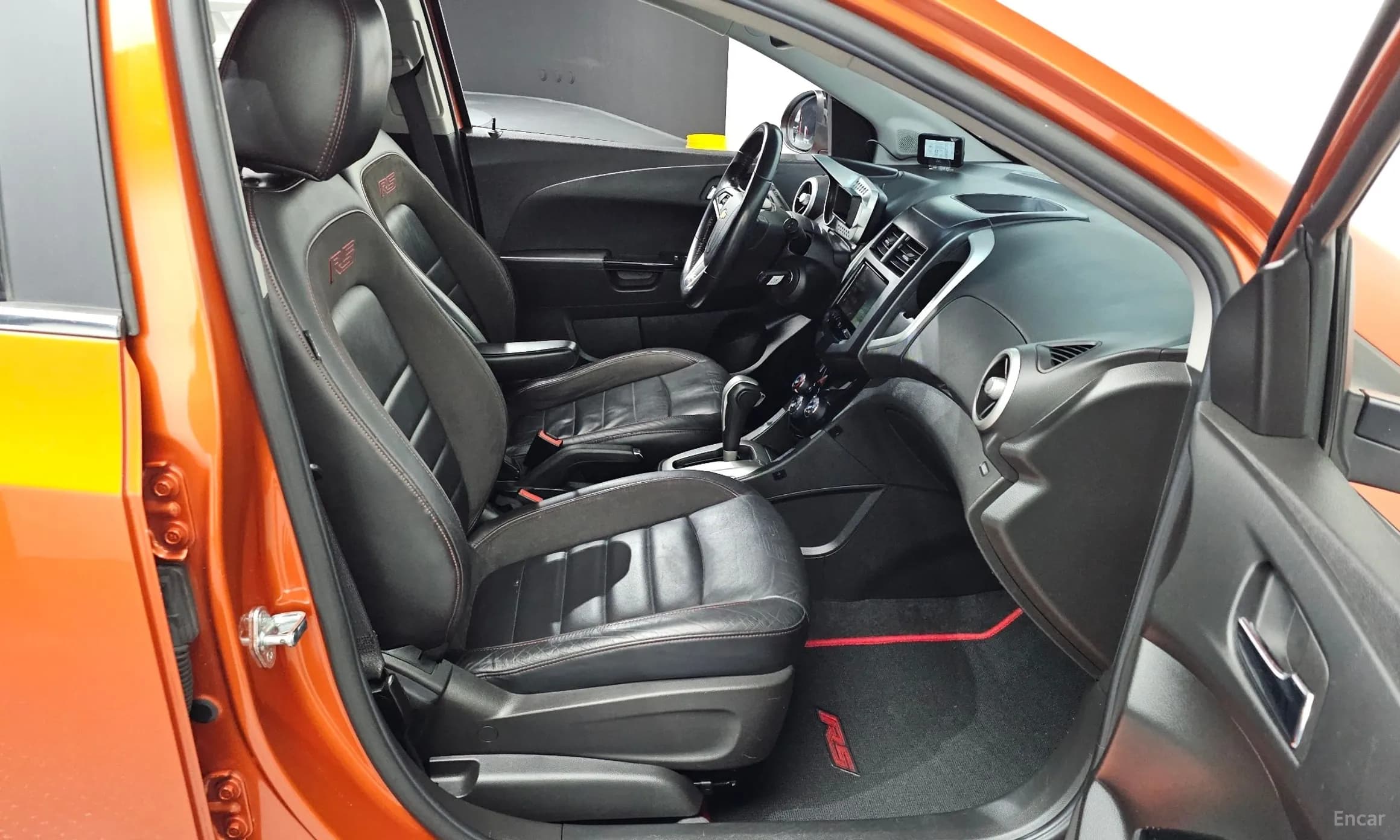 Aveo Hatchback