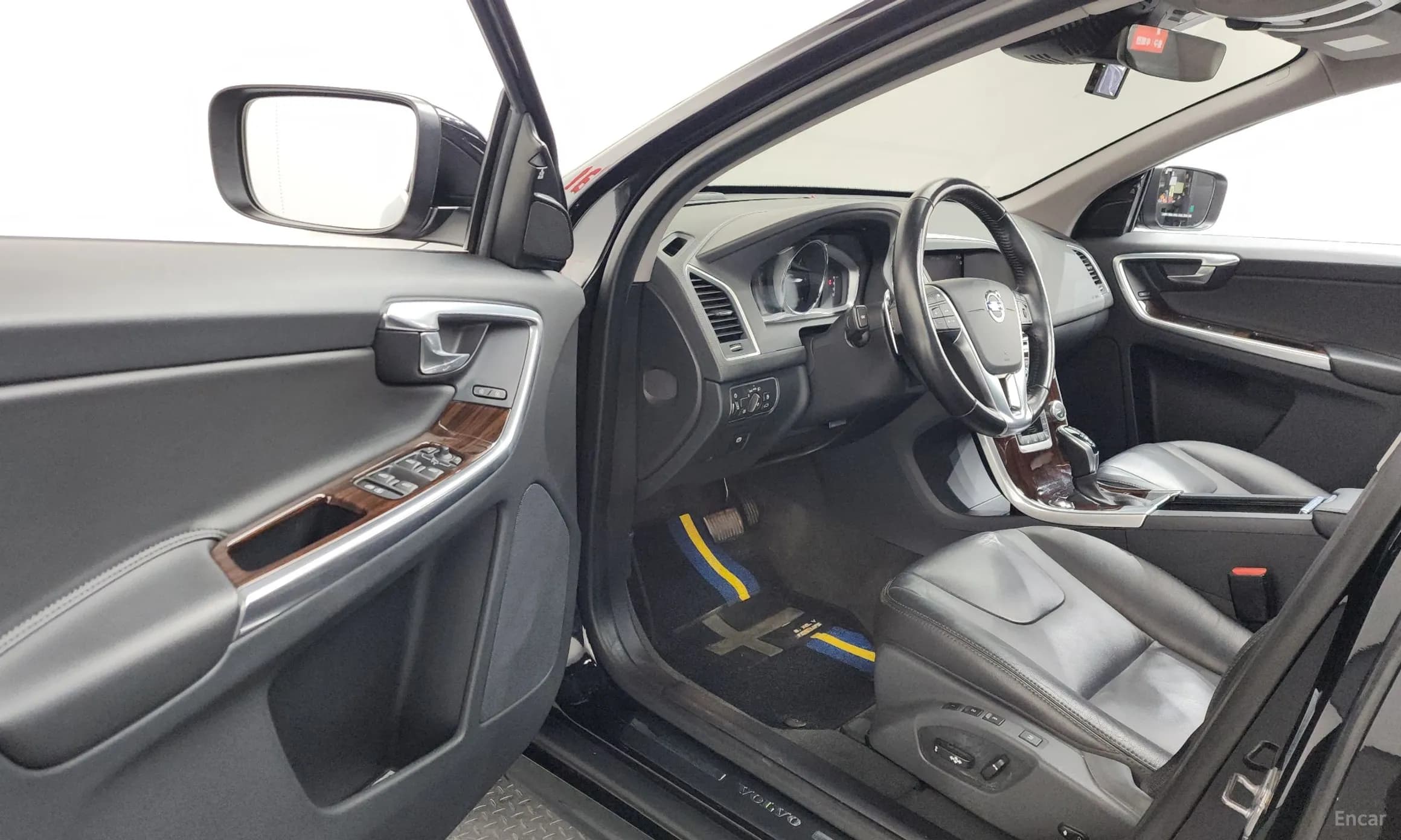 XC60