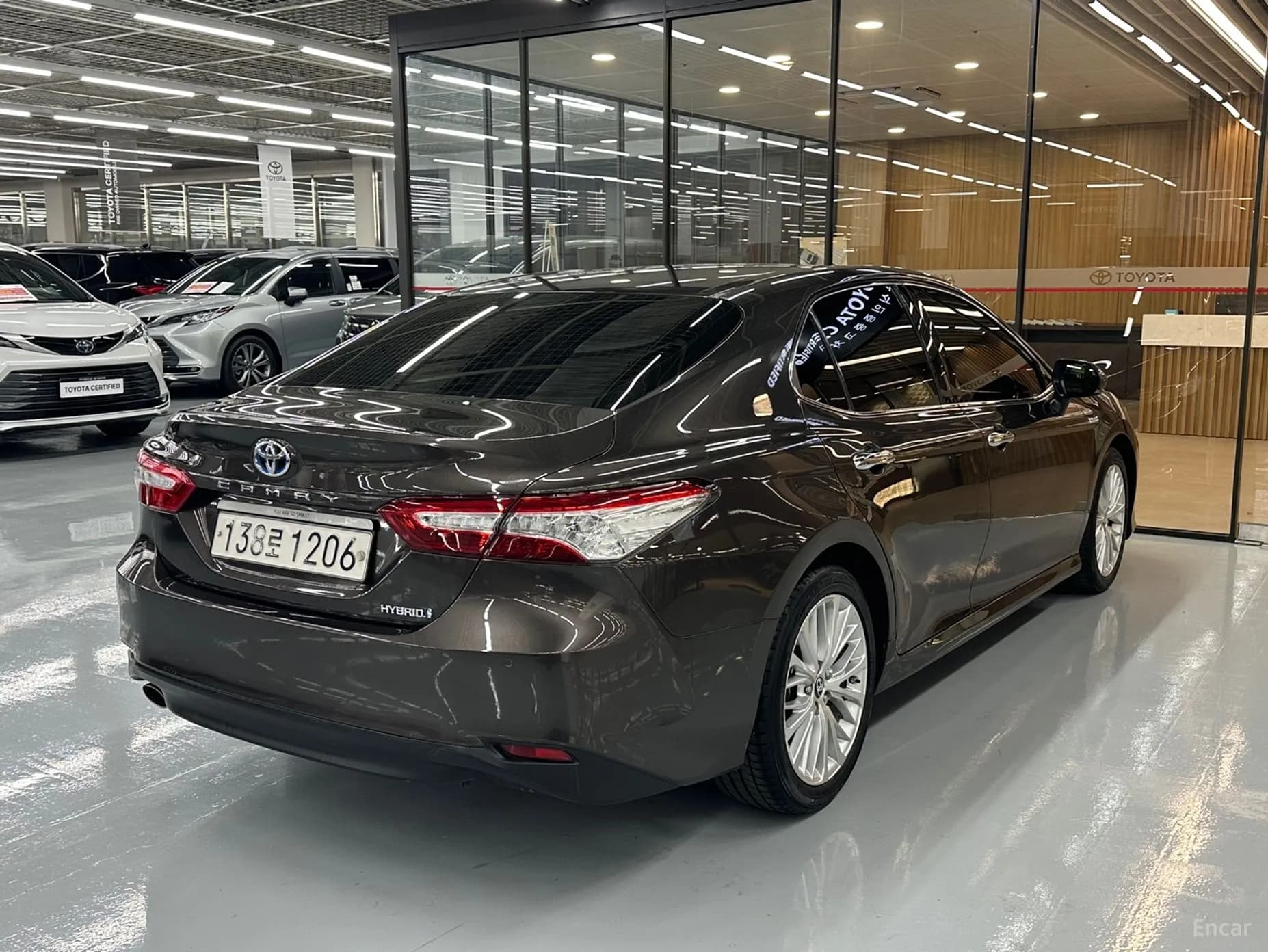 Camry (XV70)