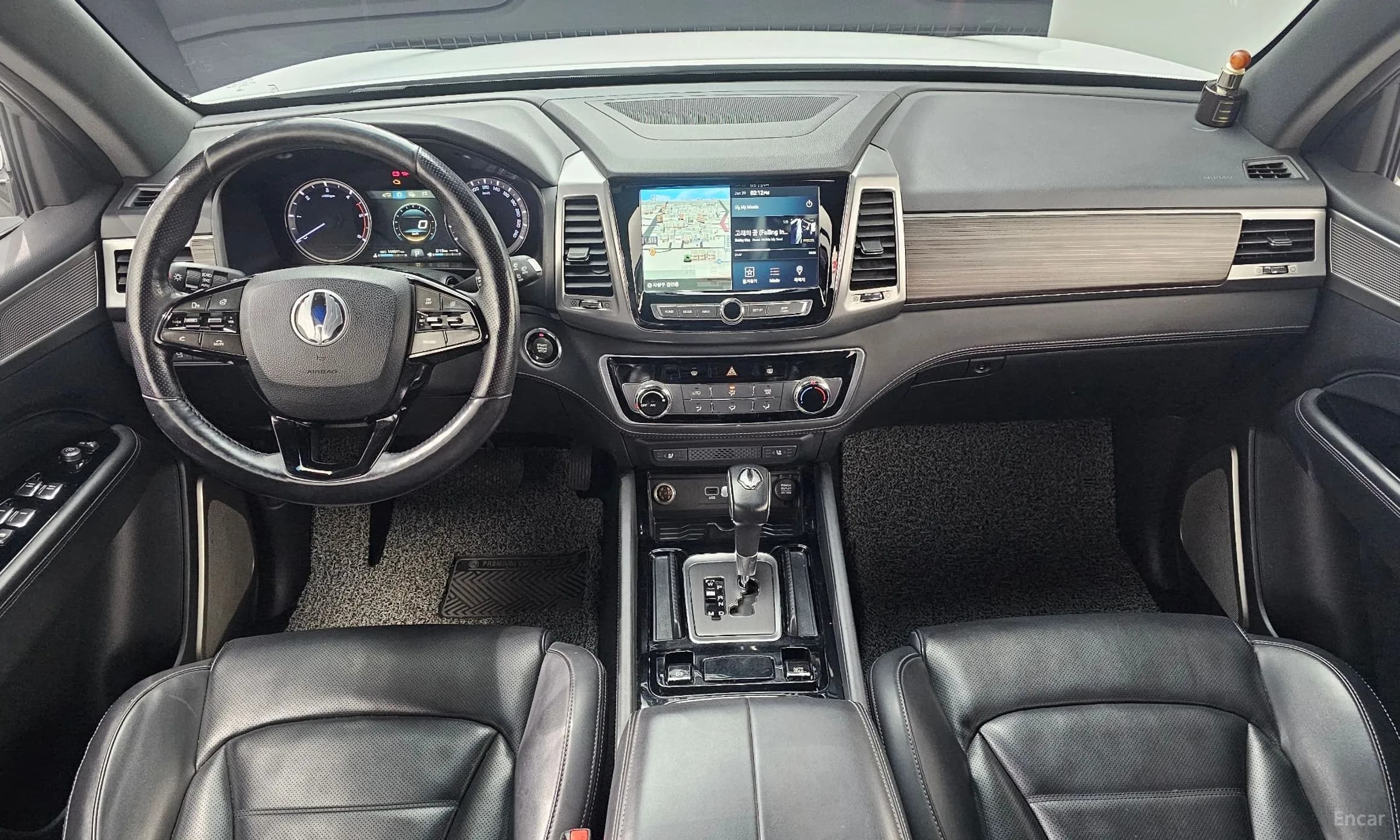 G4 Rexton