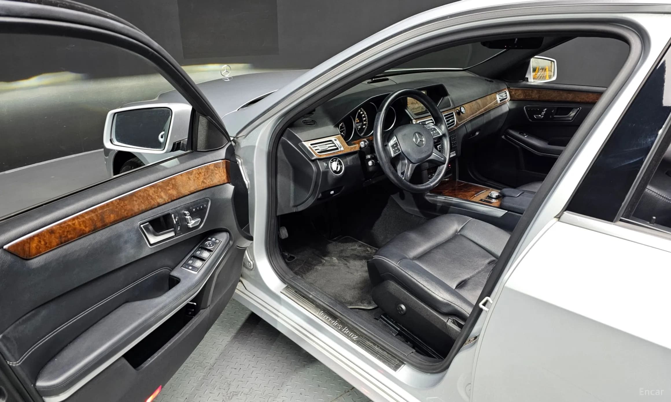 E-Class W212