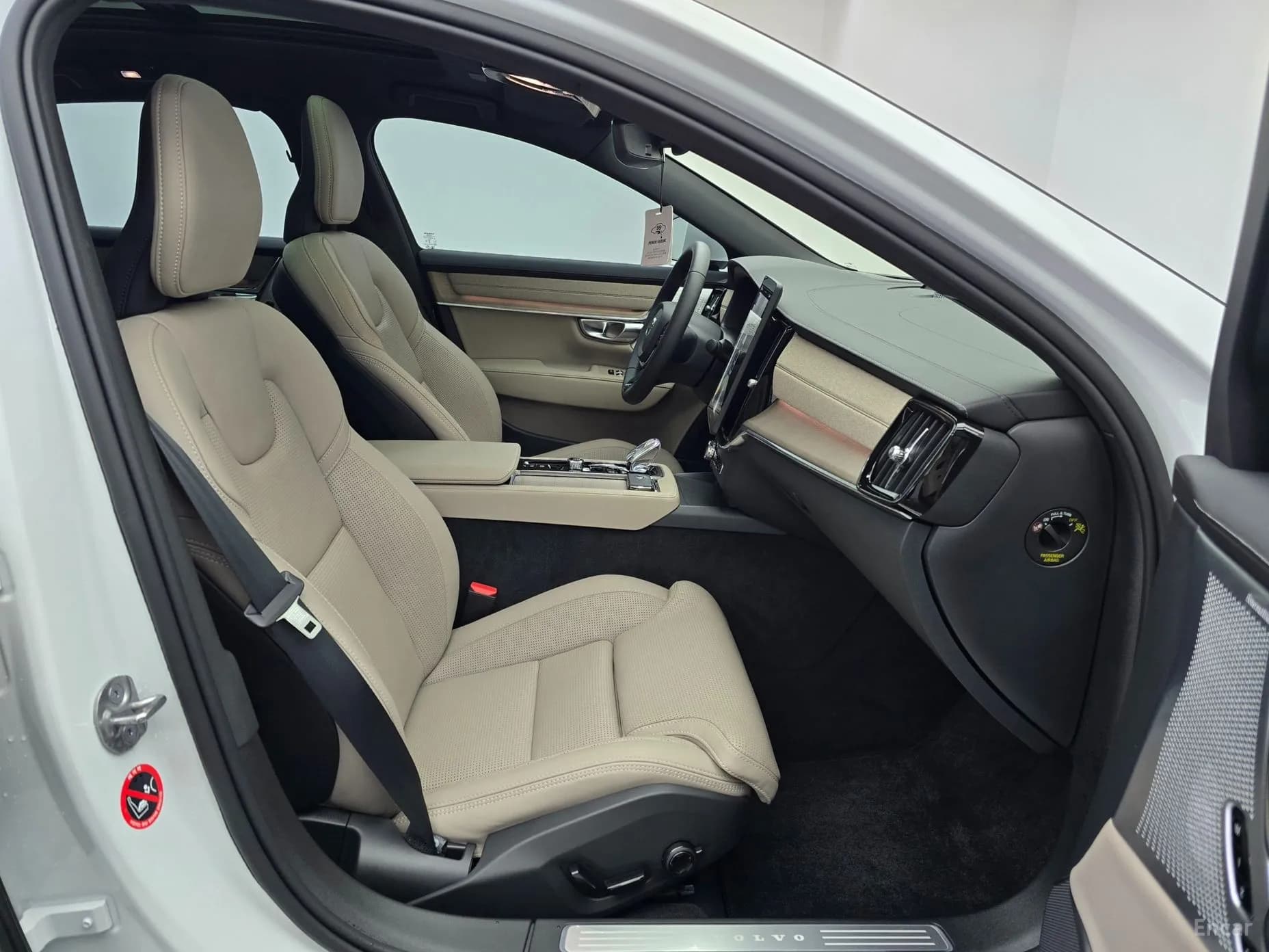 S90