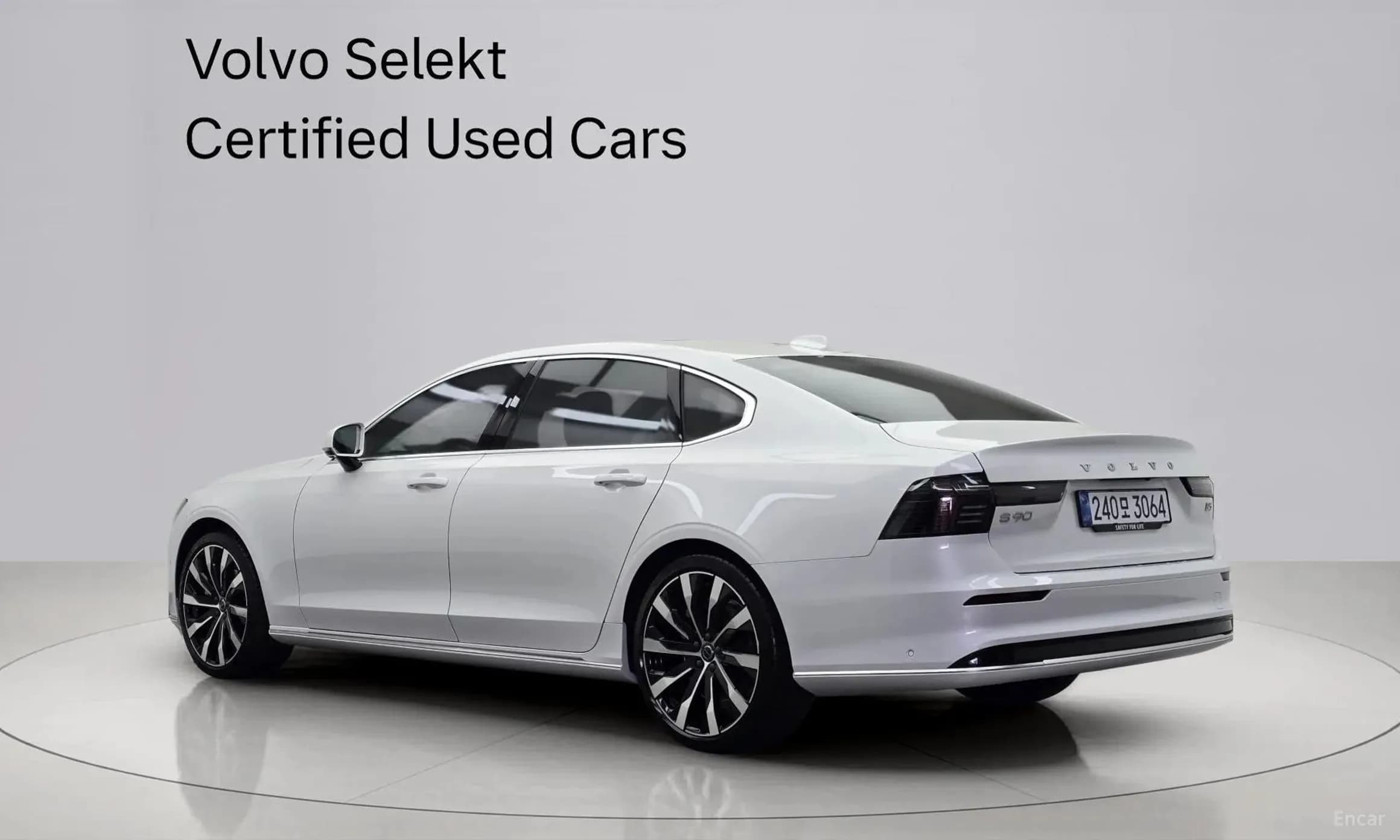 S90