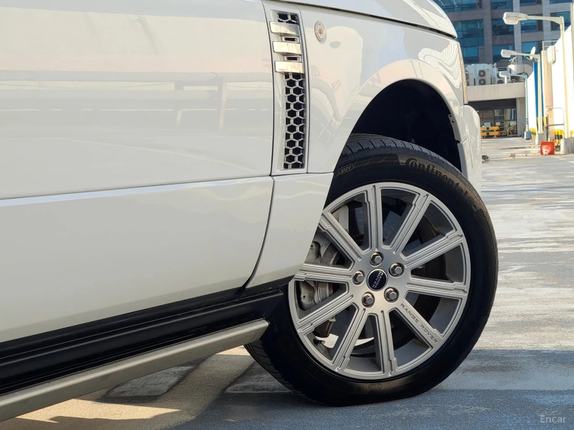 Range Rover