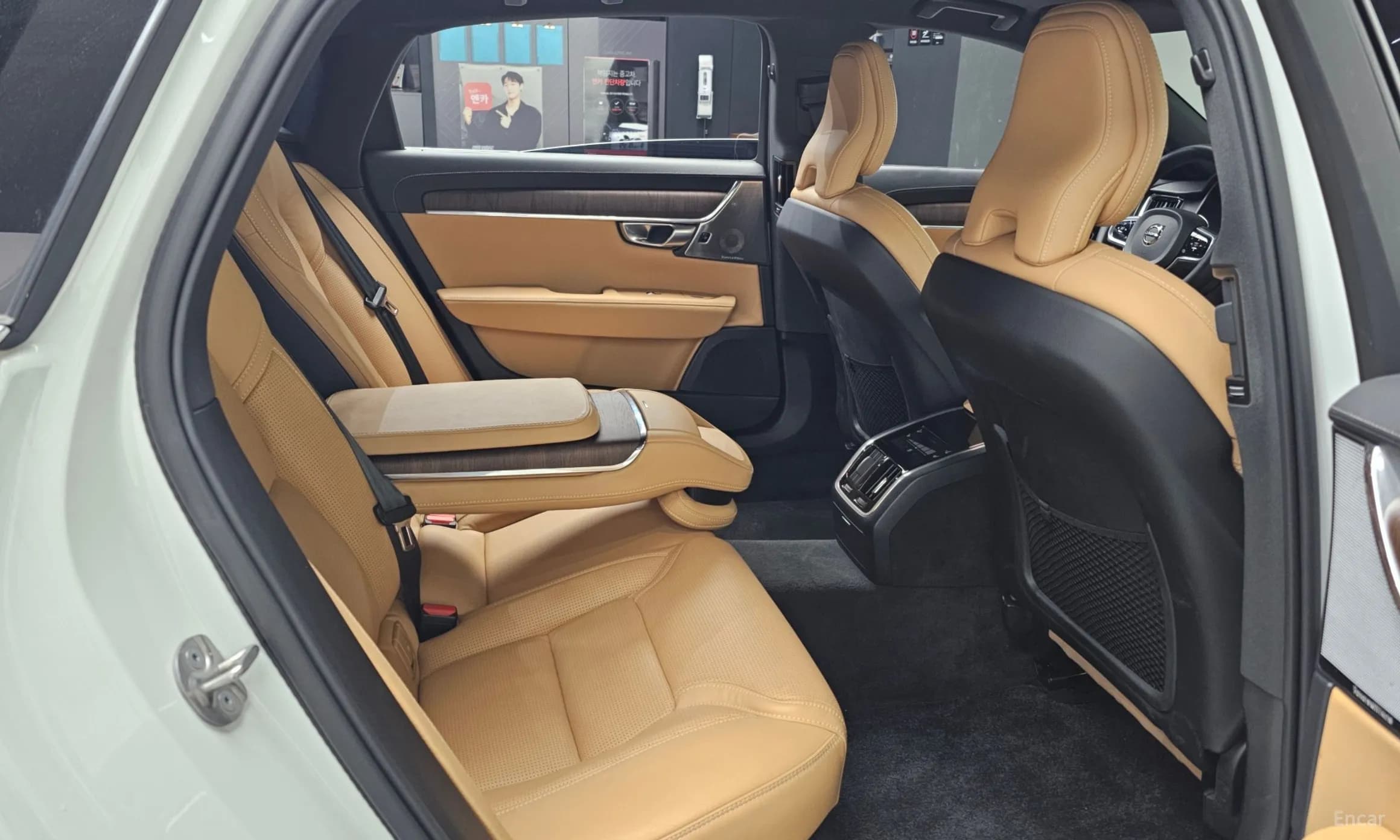S90