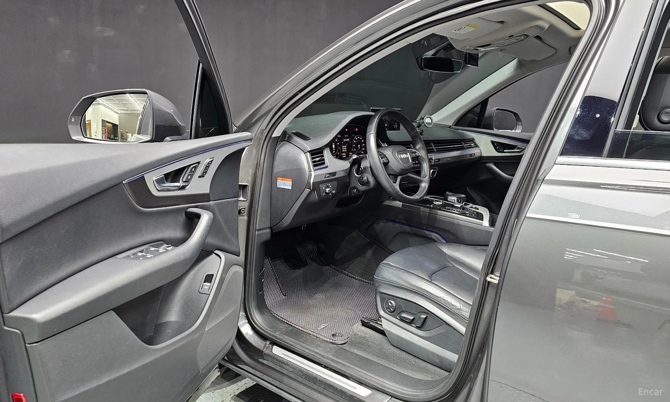 Q7 (4M)