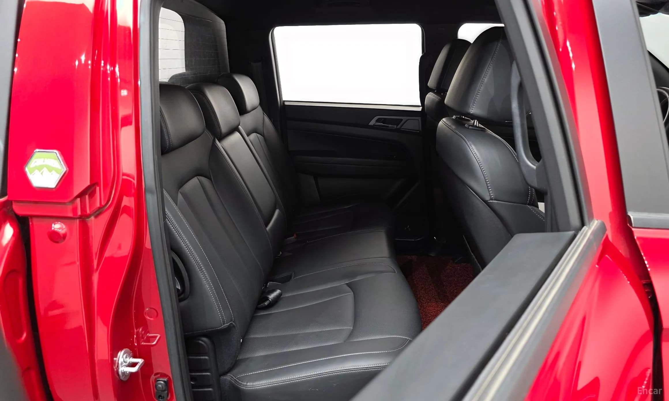 Rexton Sports Khan