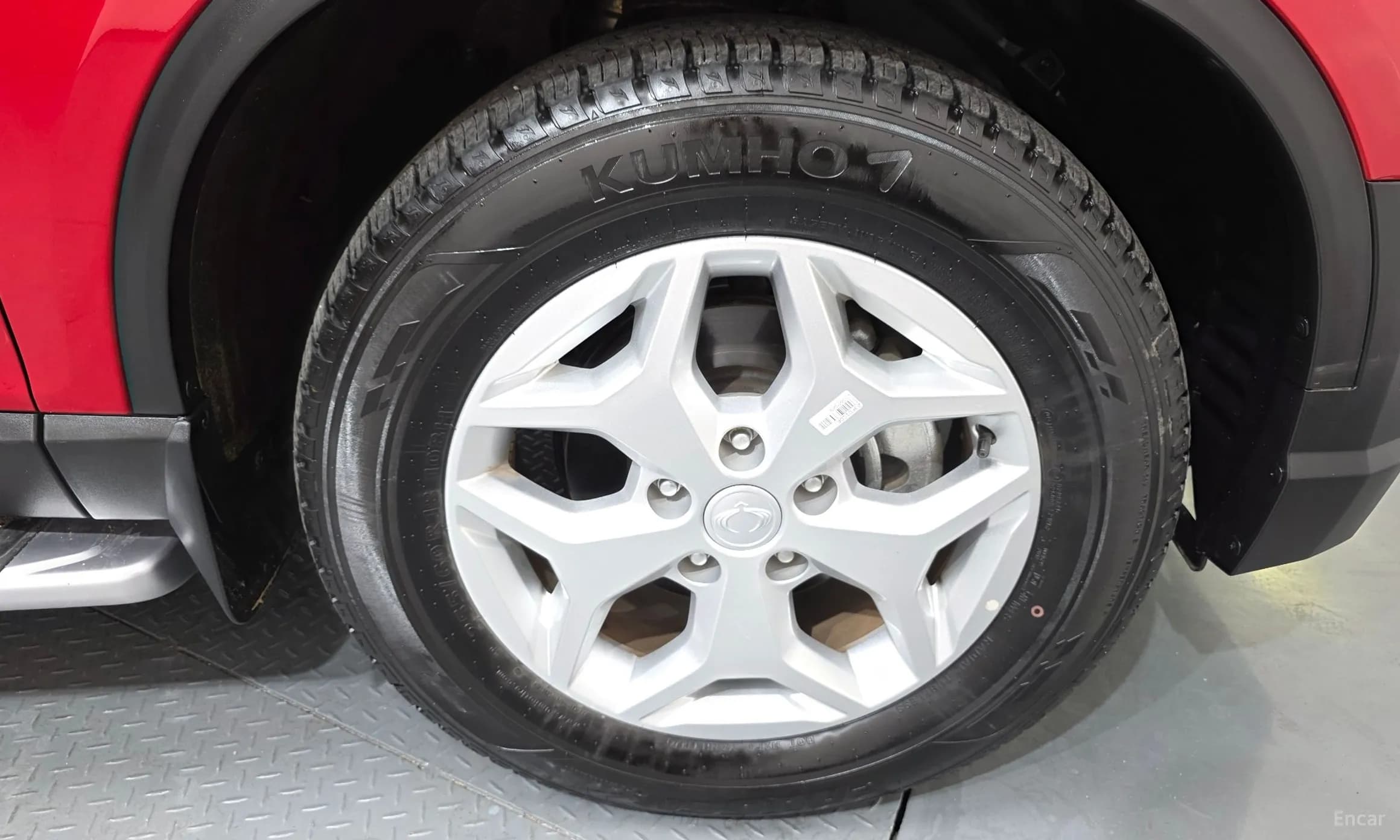 Rexton Sports Khan