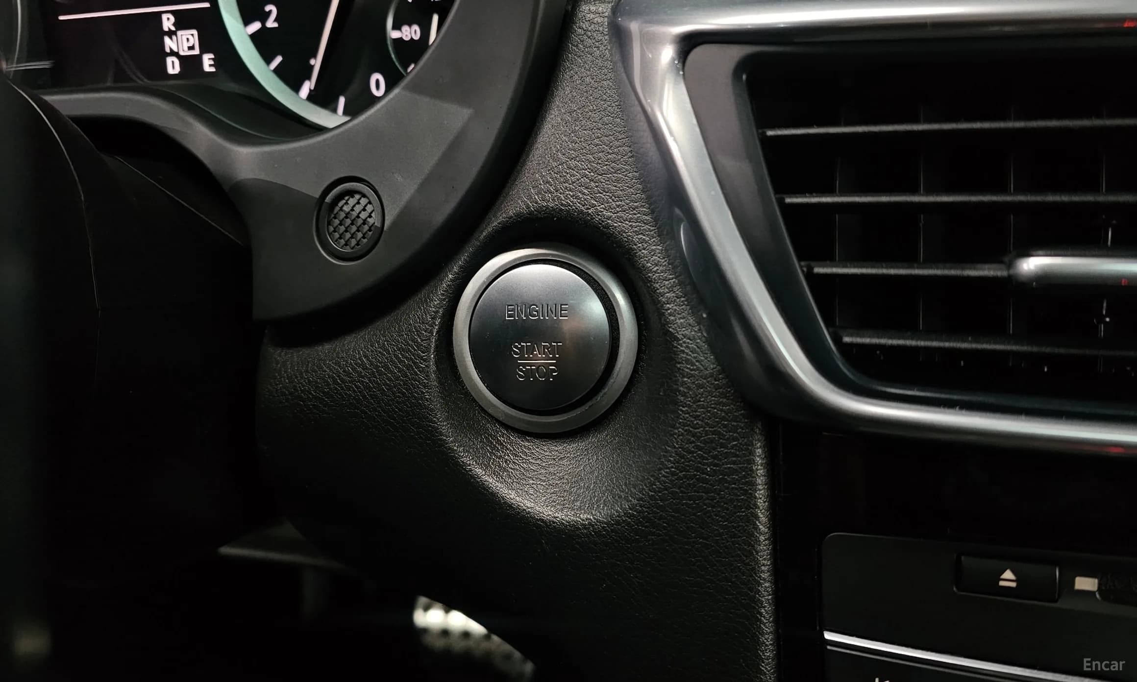 Q30