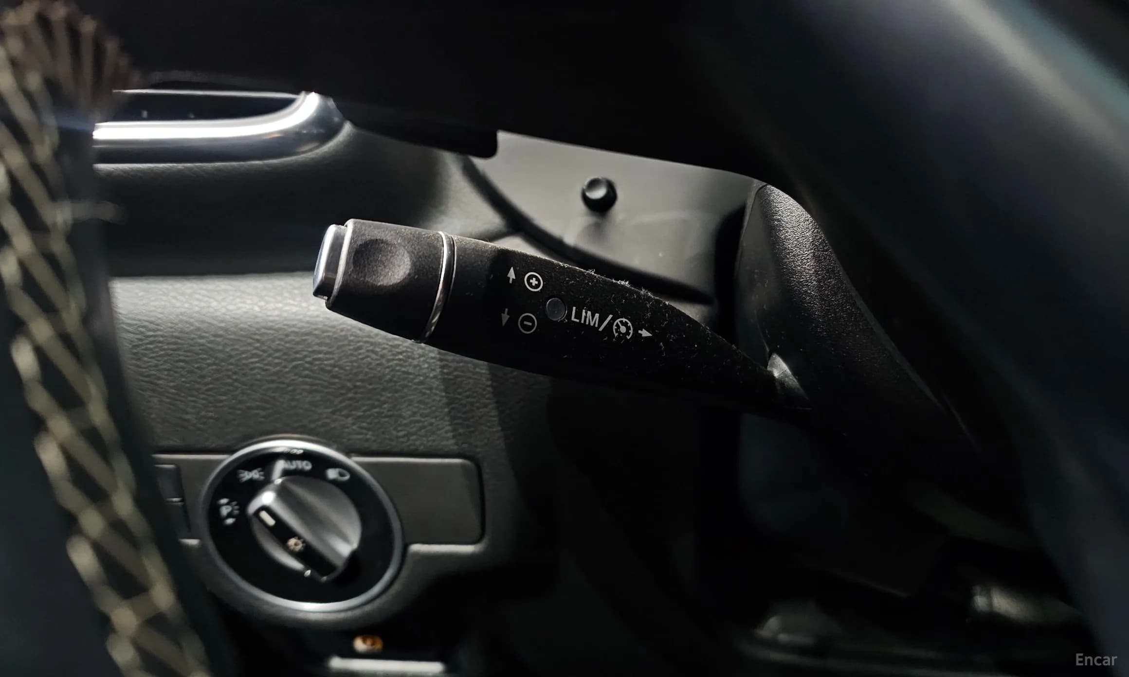 Q30