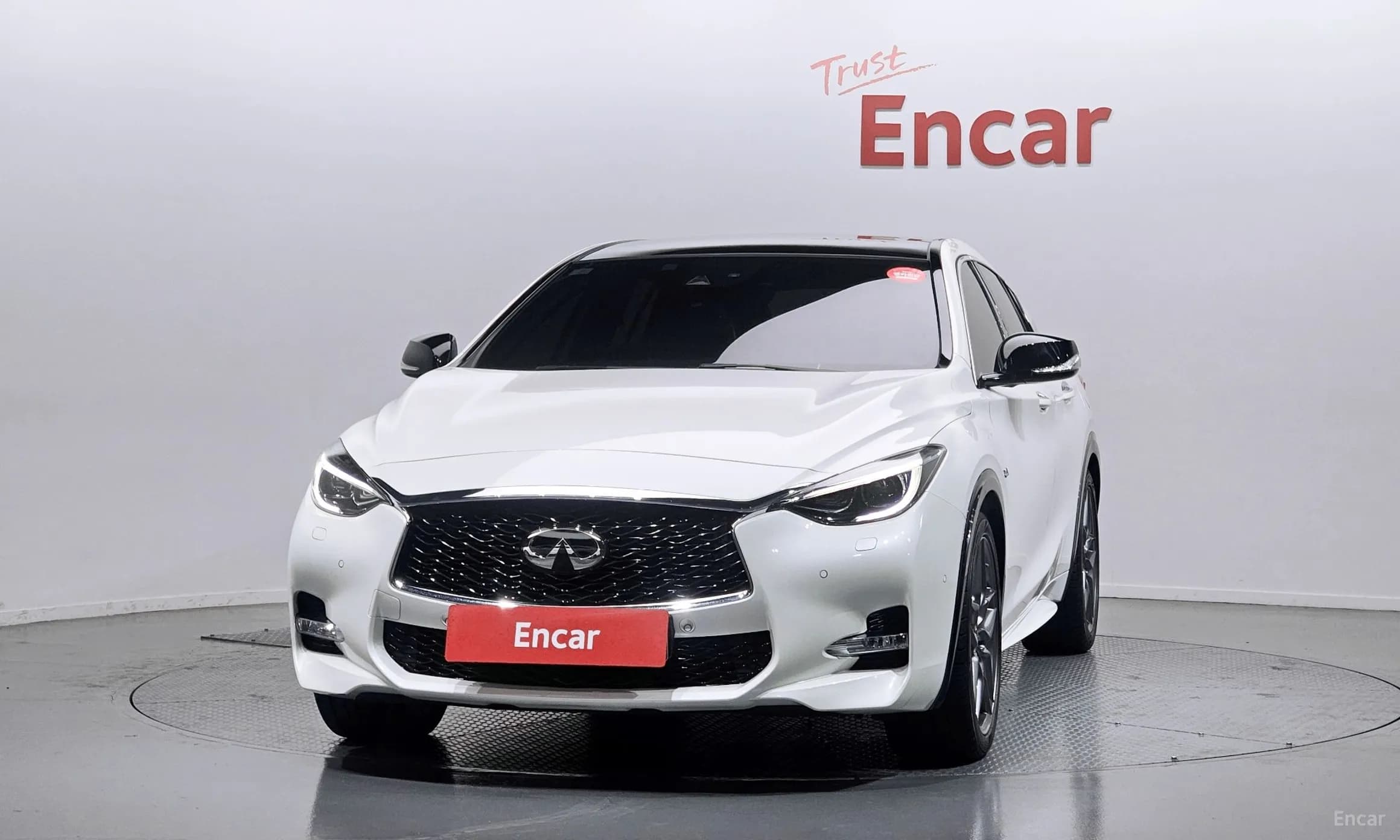 Q30