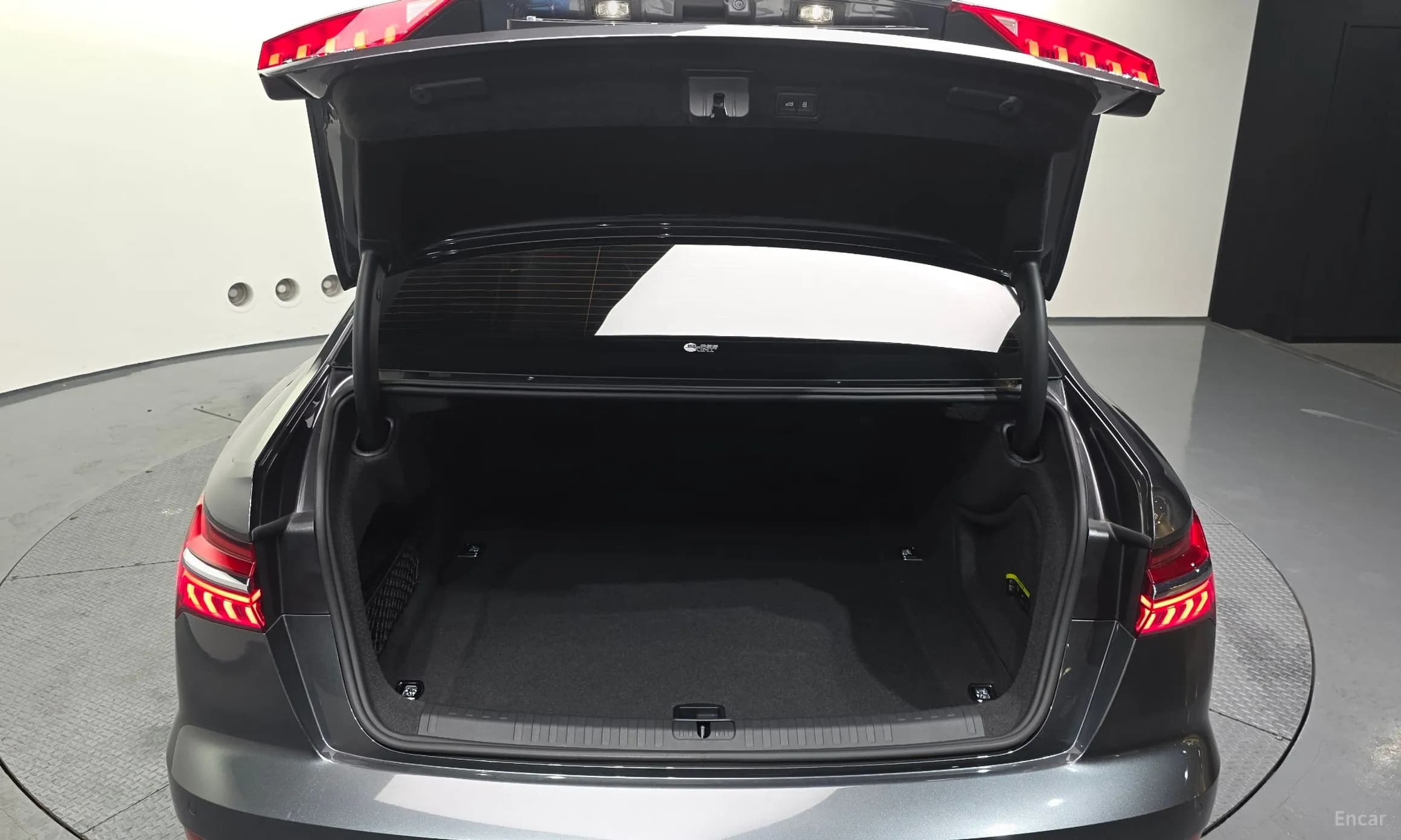 A6 (C8)