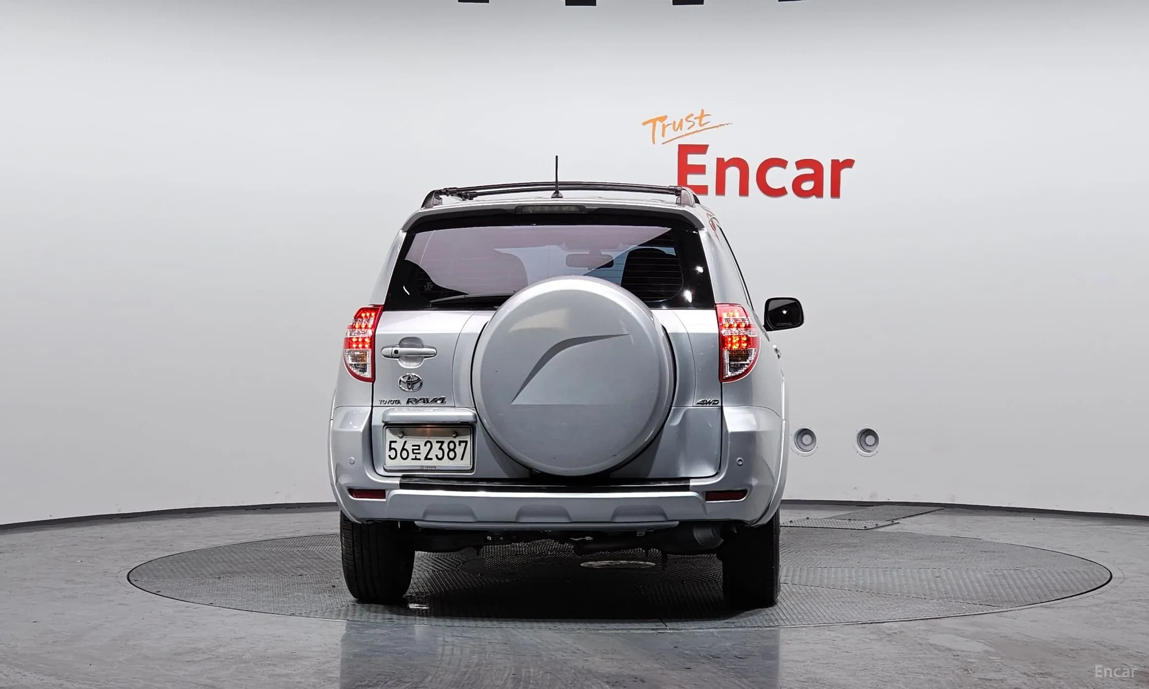 RAV4