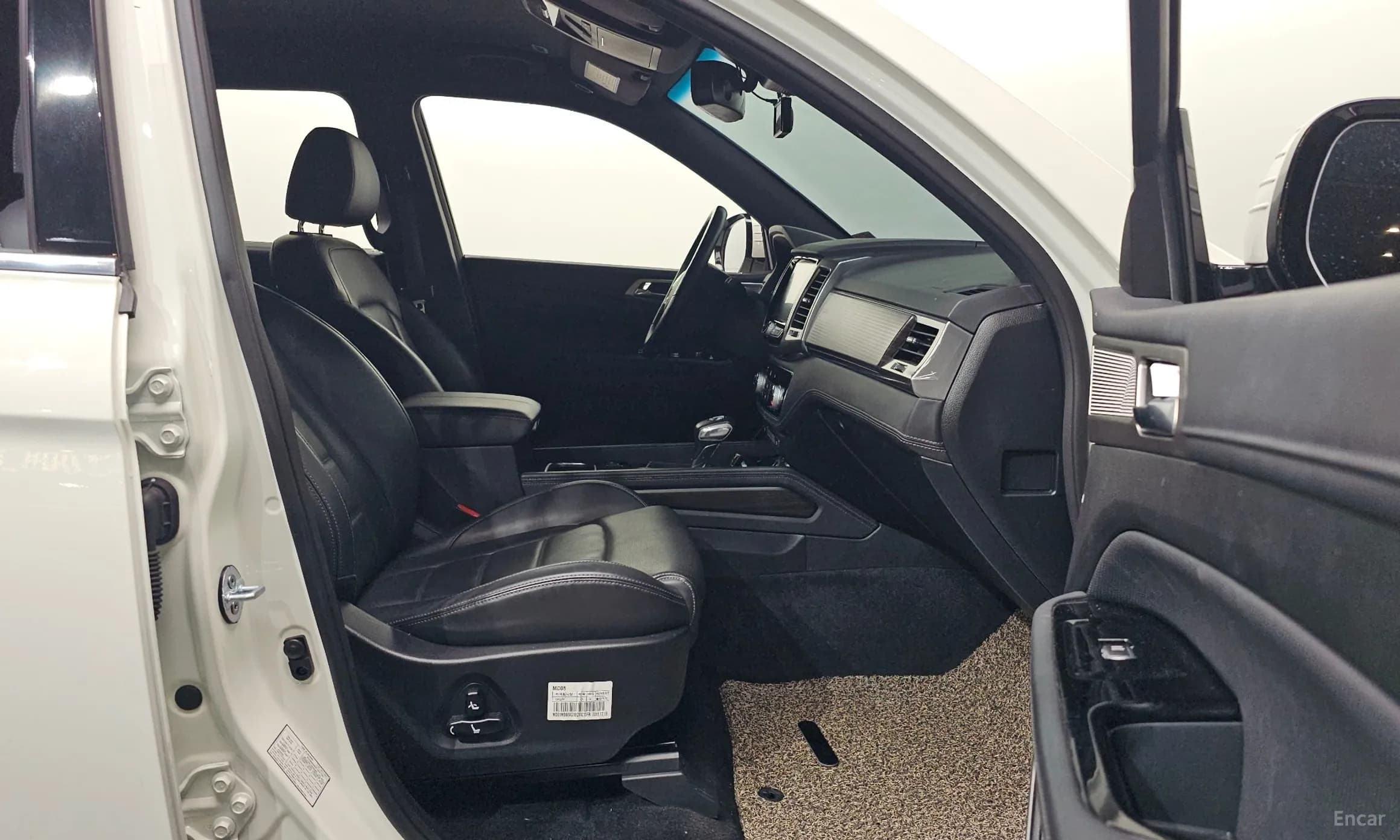 G4 Rexton