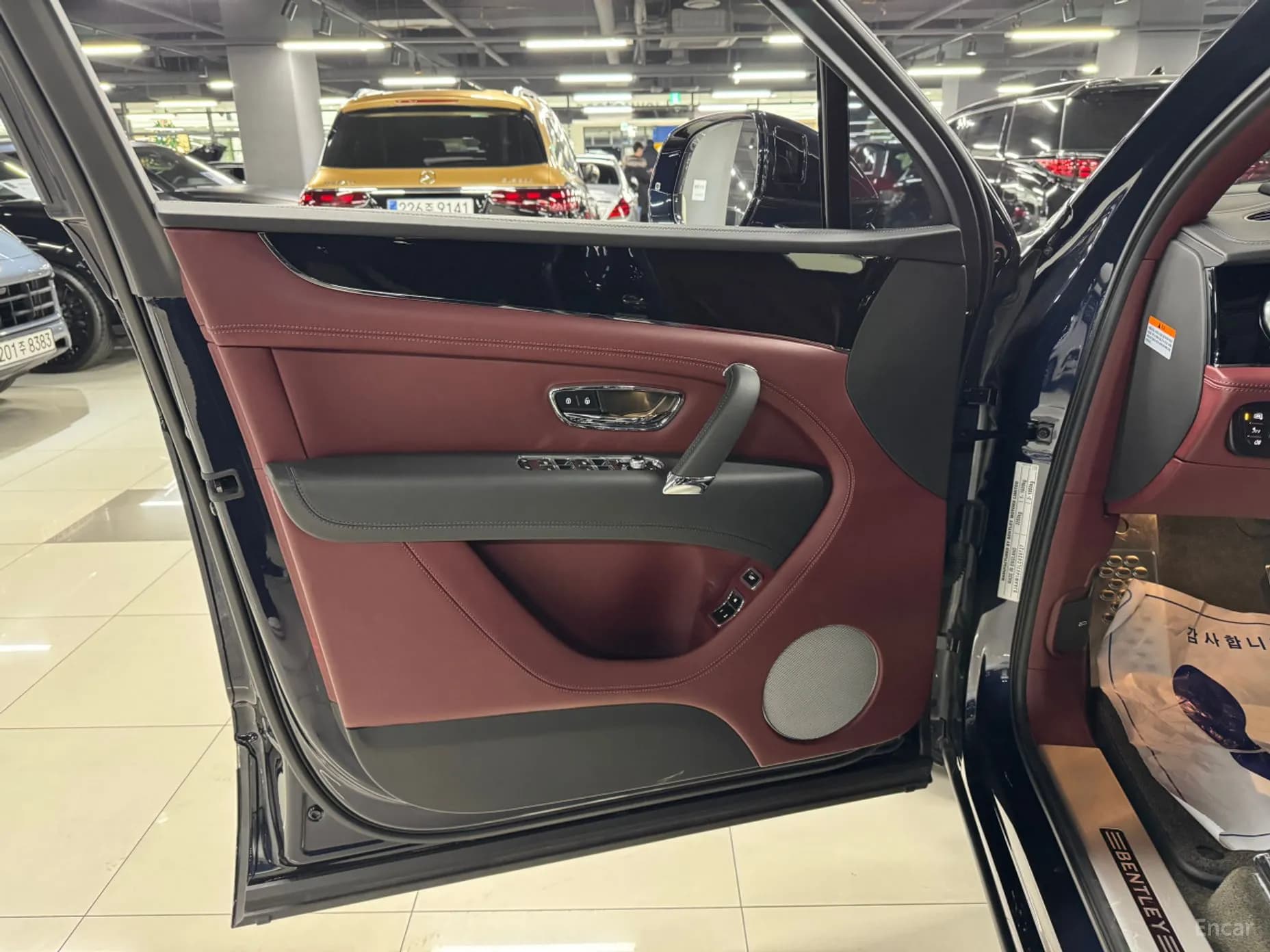 Bentayga