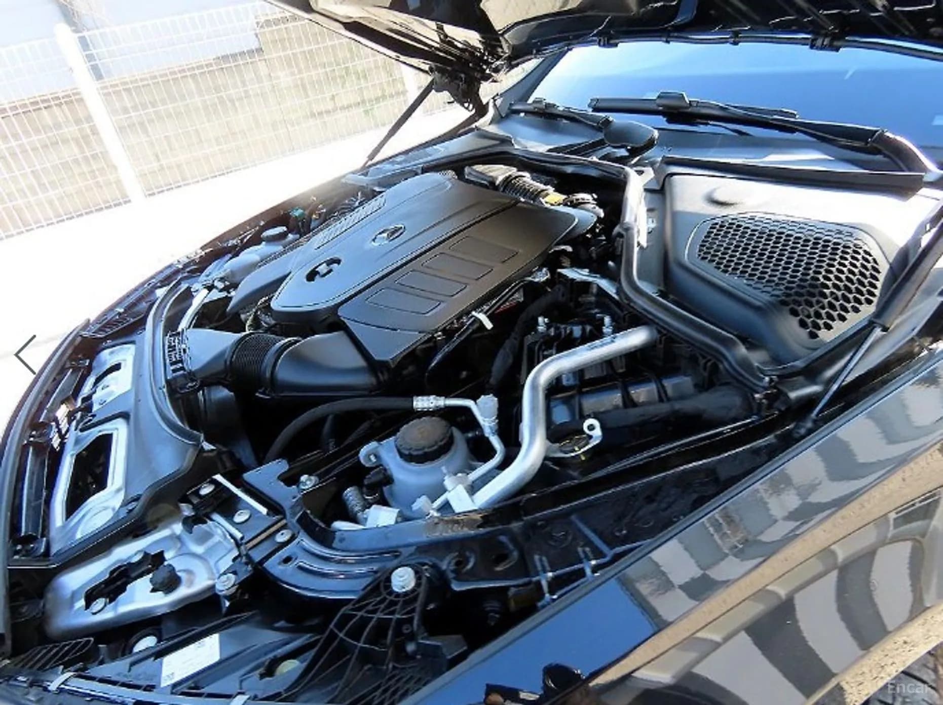 E-Class W214