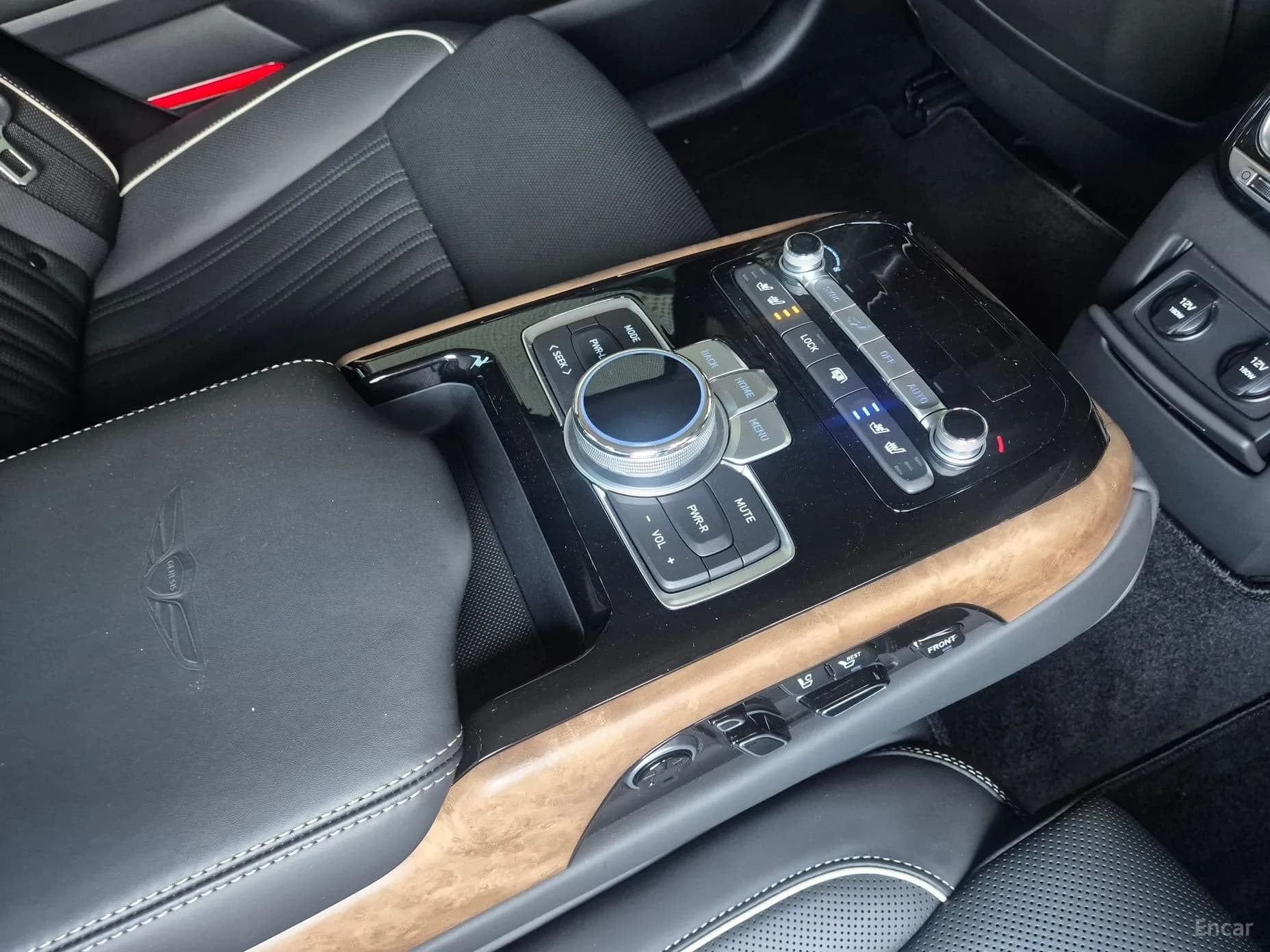 G90
