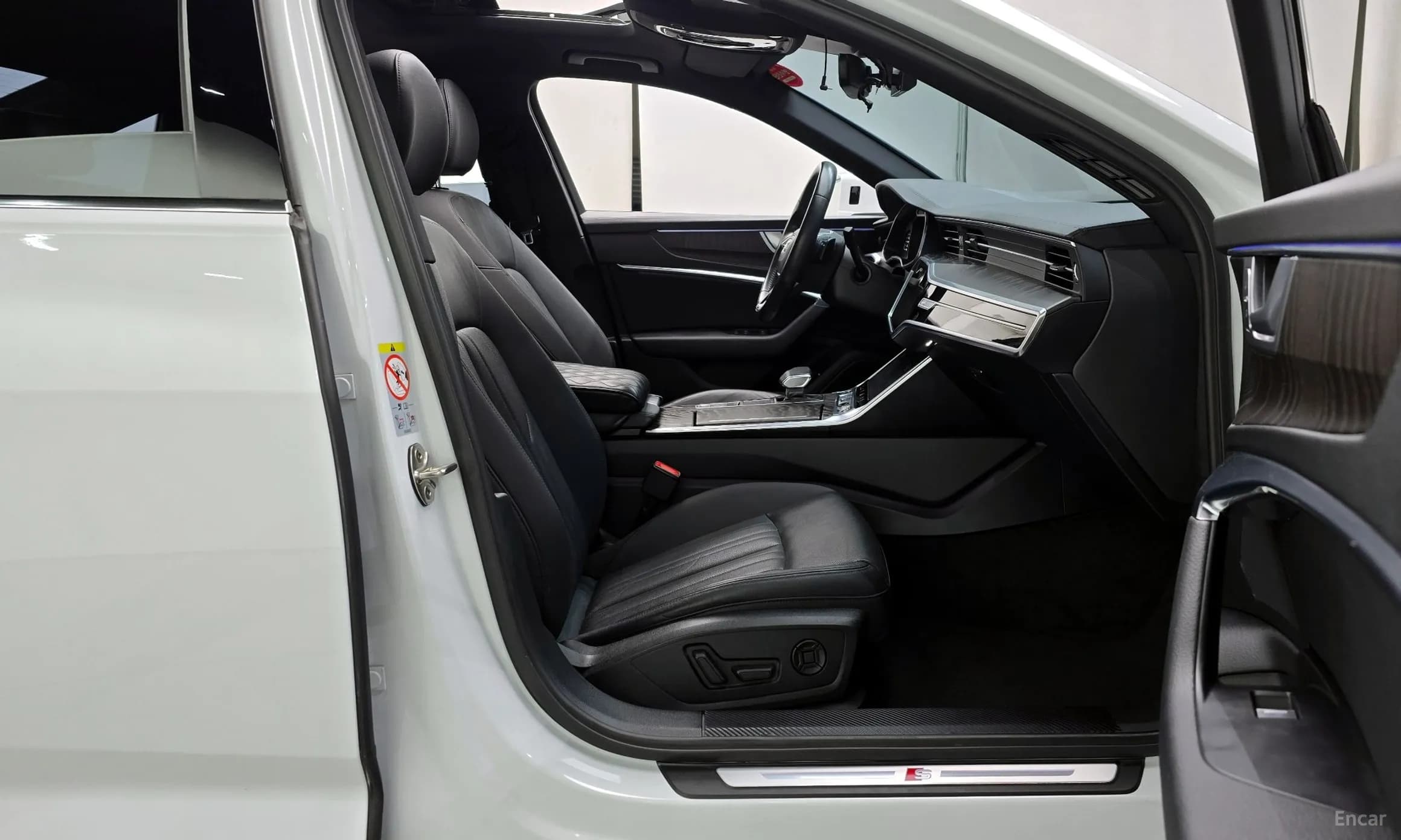 A6 (C8)