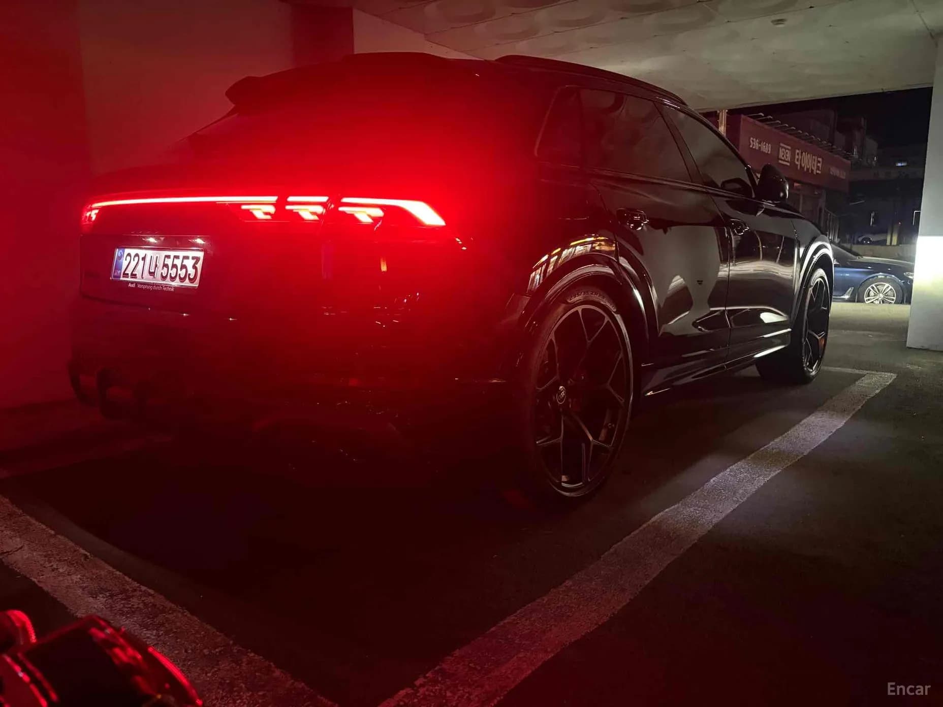 RSQ8 (4M)