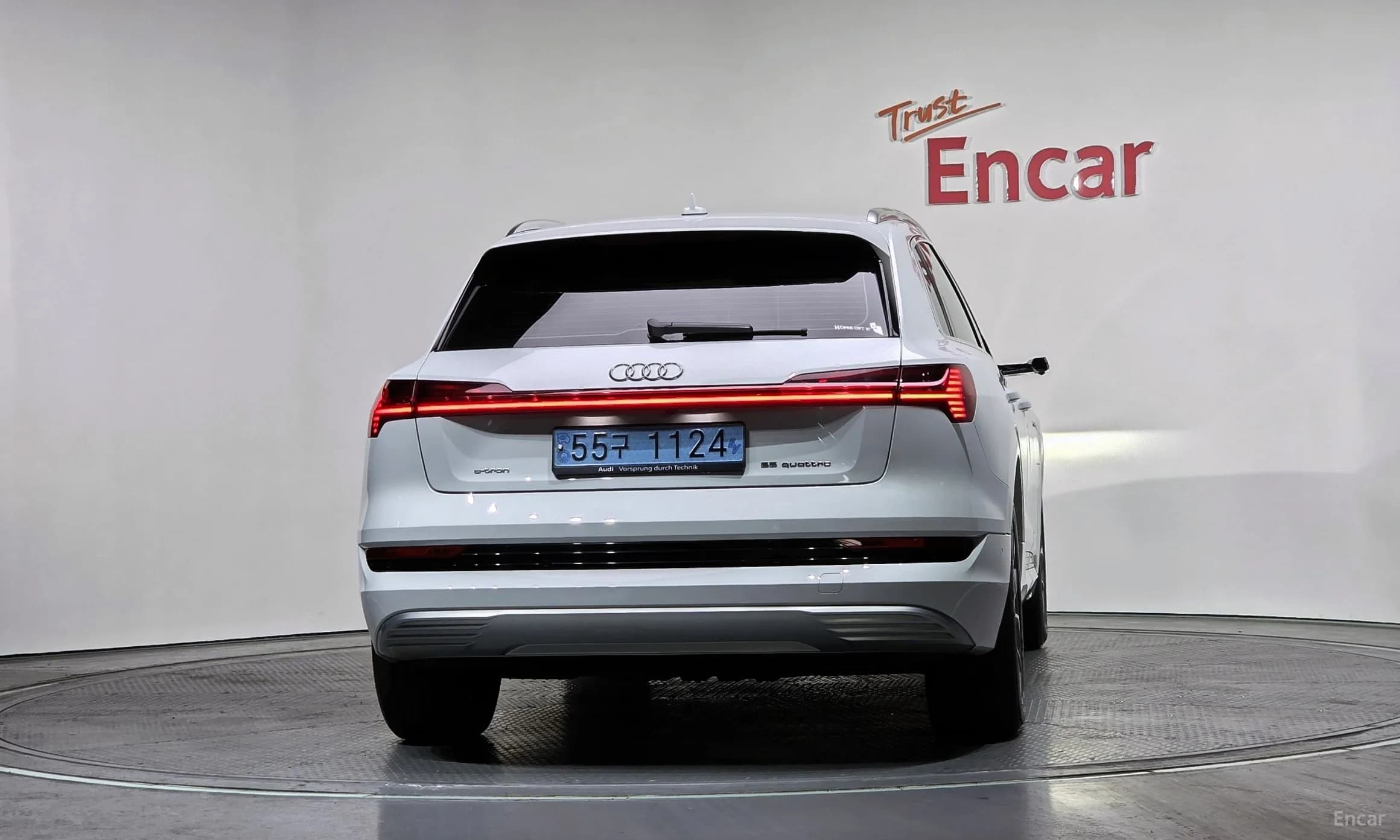 e-tron