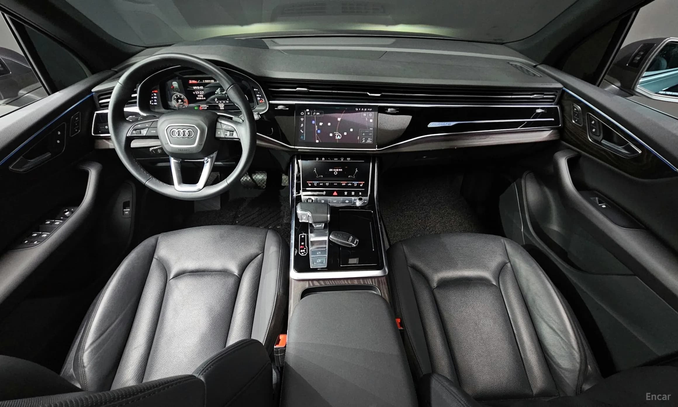 Q7 (4M)