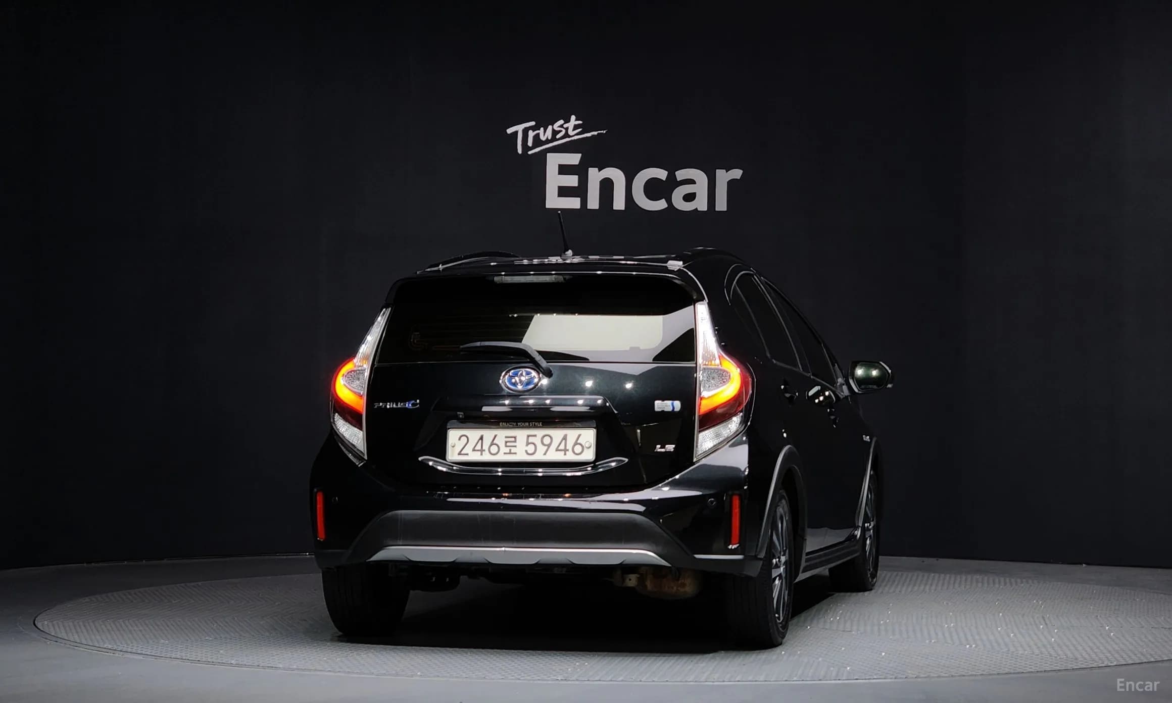 Prius C
