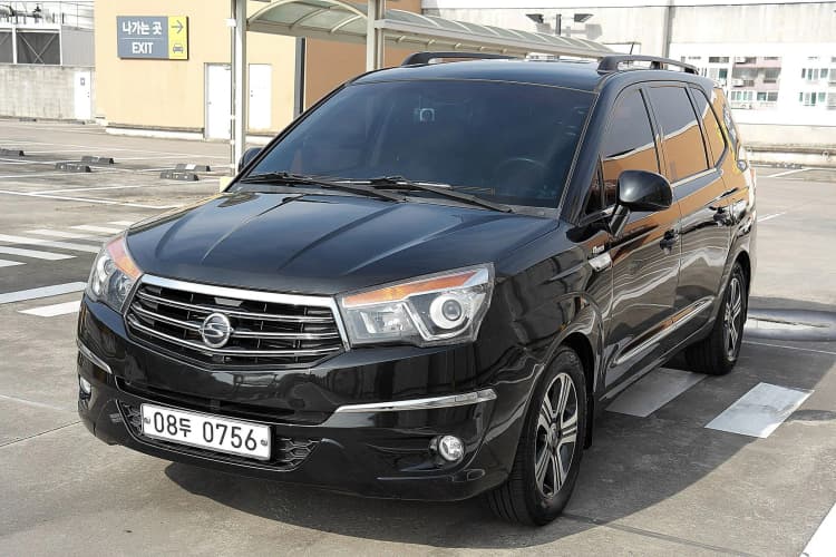 Korando Turismo