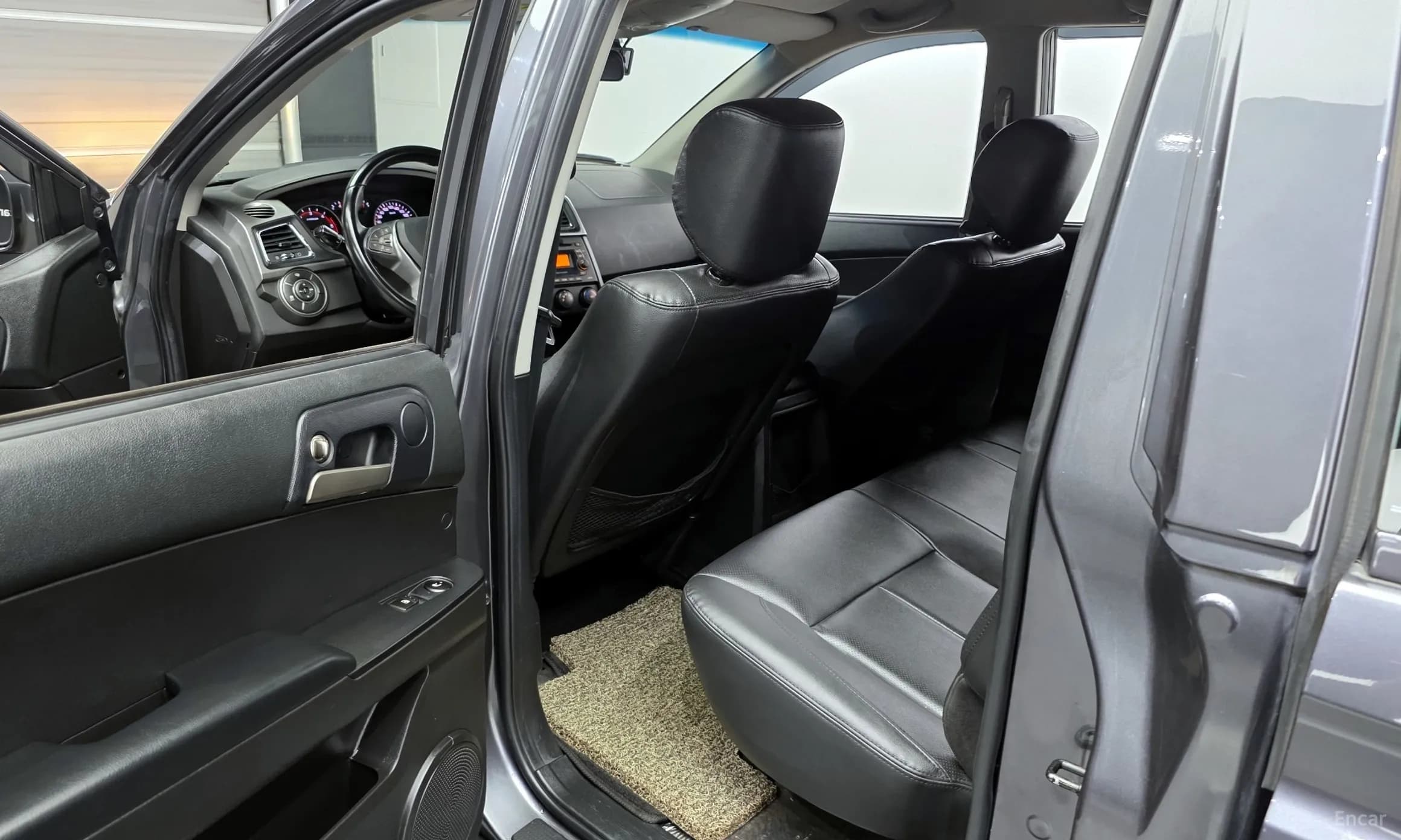 Korando Sports