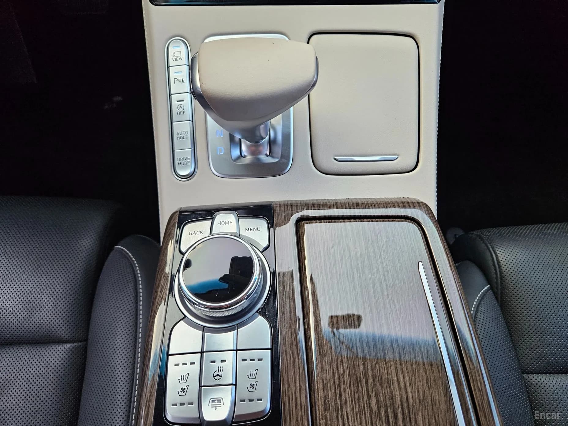 G90