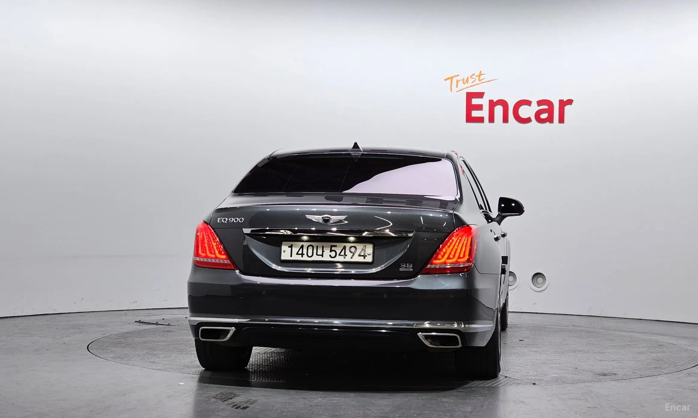 EQ900