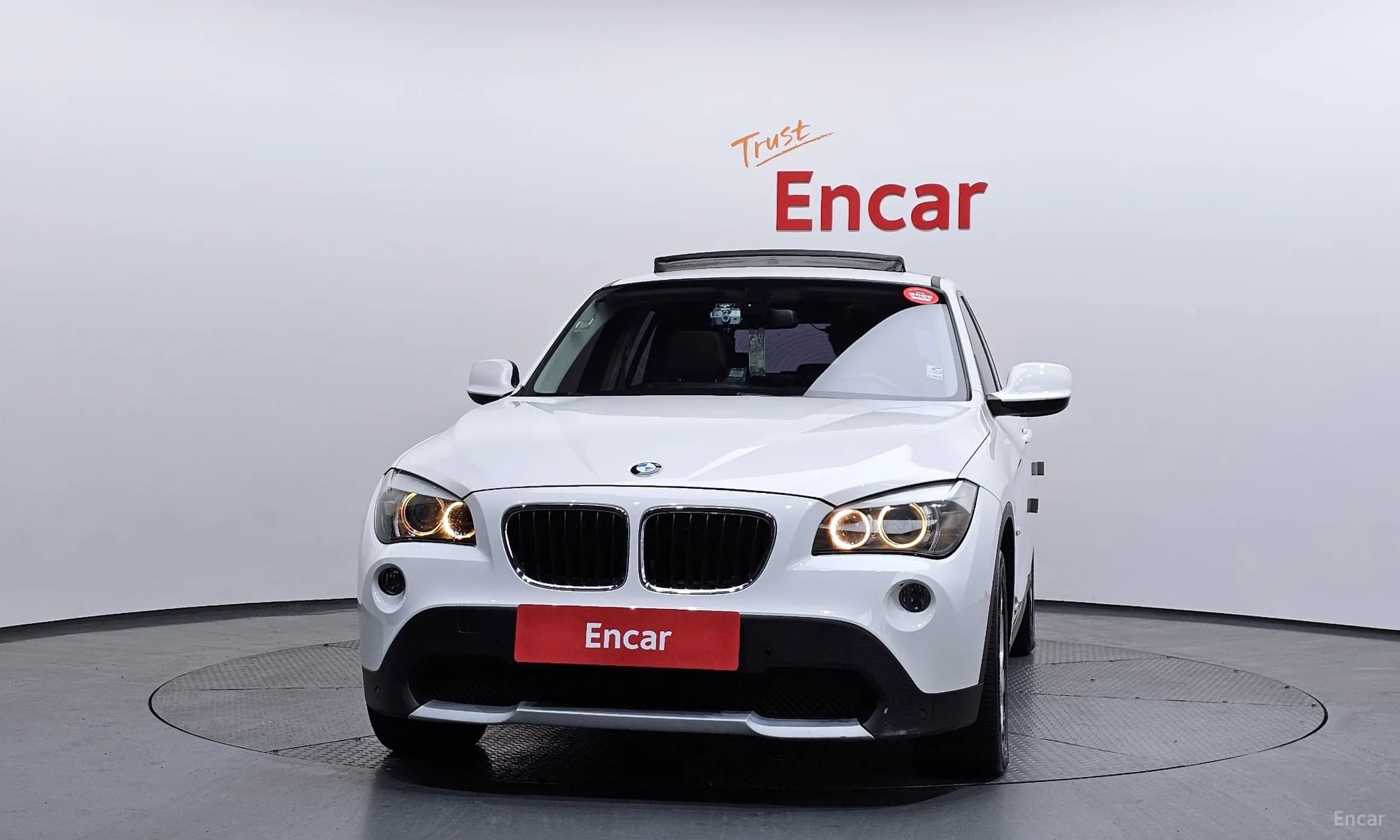 X1 (E84)